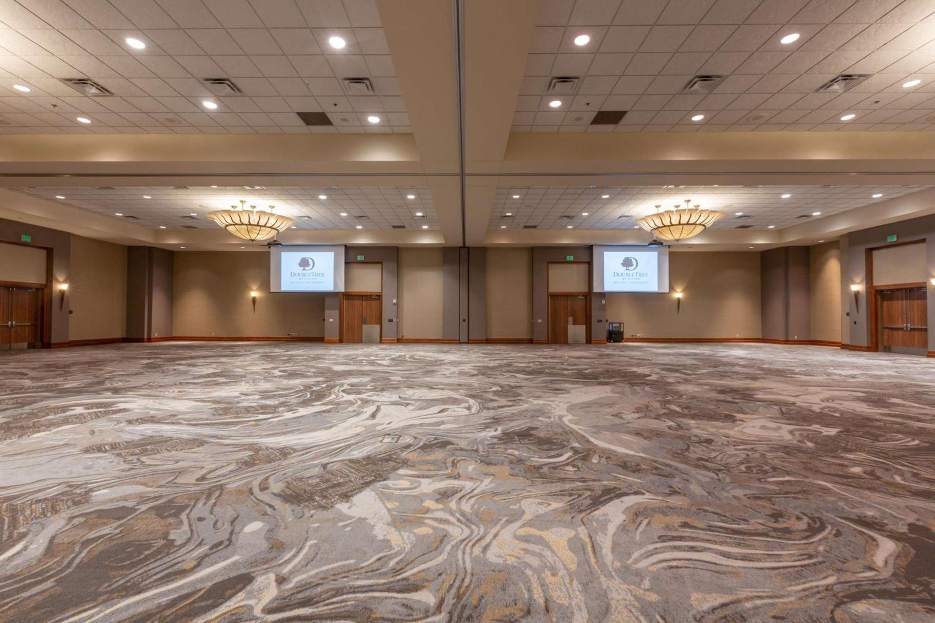 DoubleTree by Hilton Bay City - Riverfront photo 59