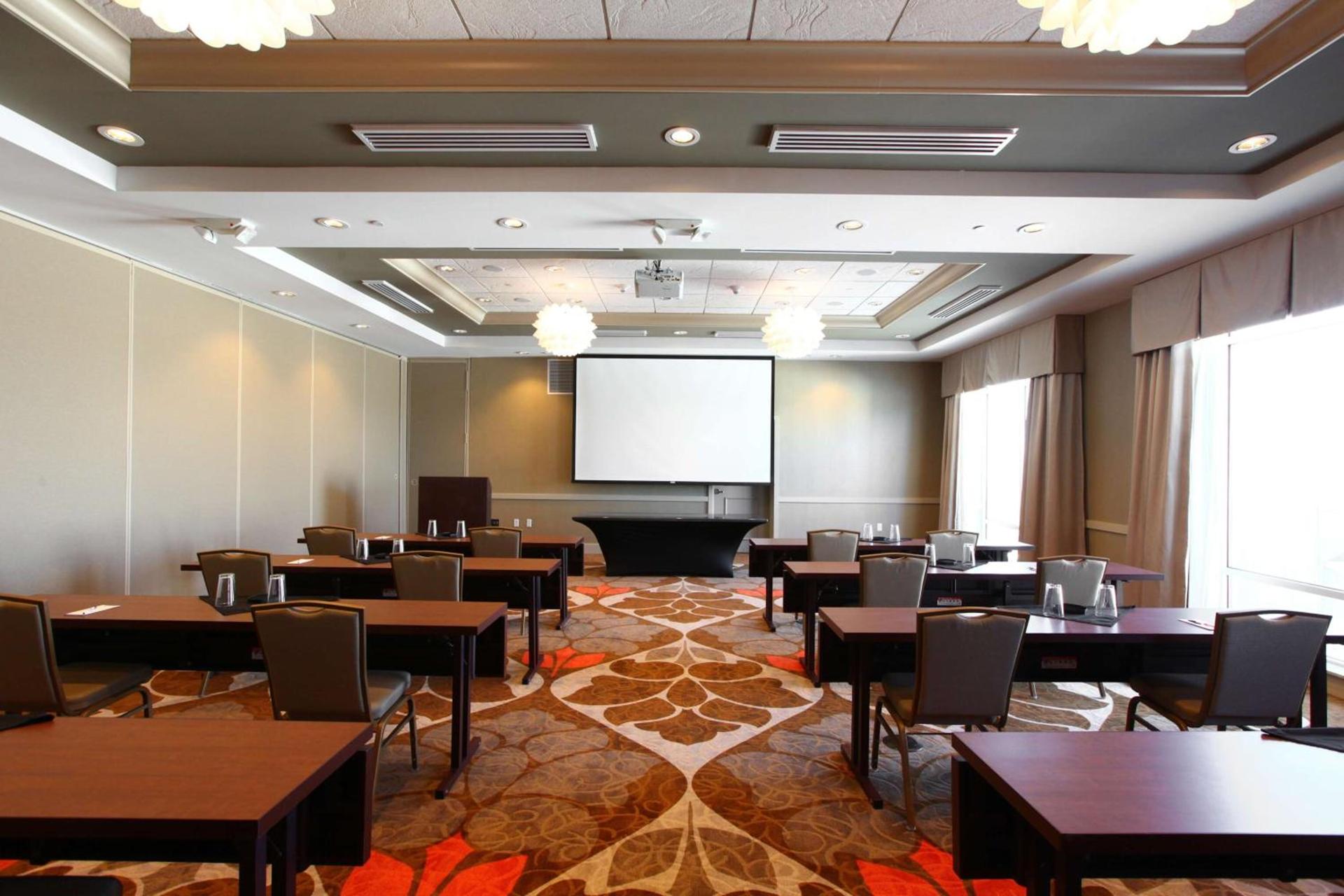 Hilton Garden Inn Olathe photo 27