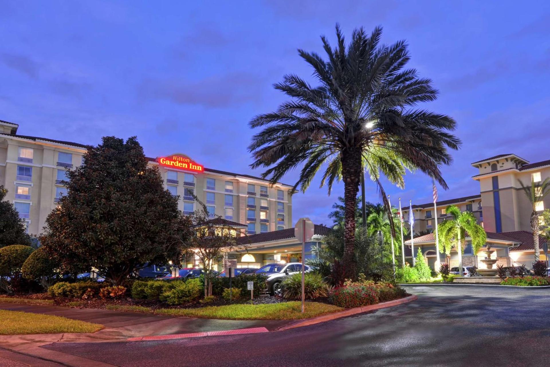 Hilton Garden Inn Orlando Lake Buena Vista photo 1