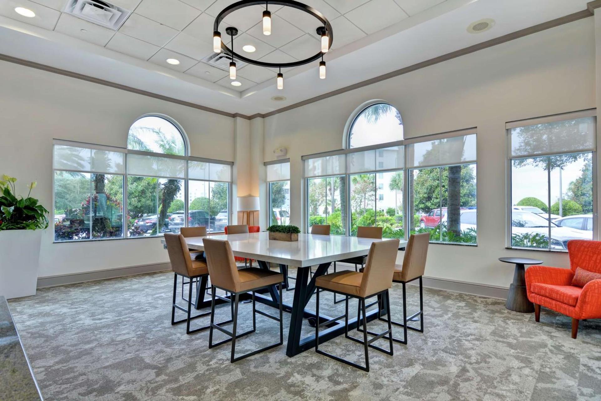 Hilton Garden Inn Orlando Lake Buena Vista photo 13