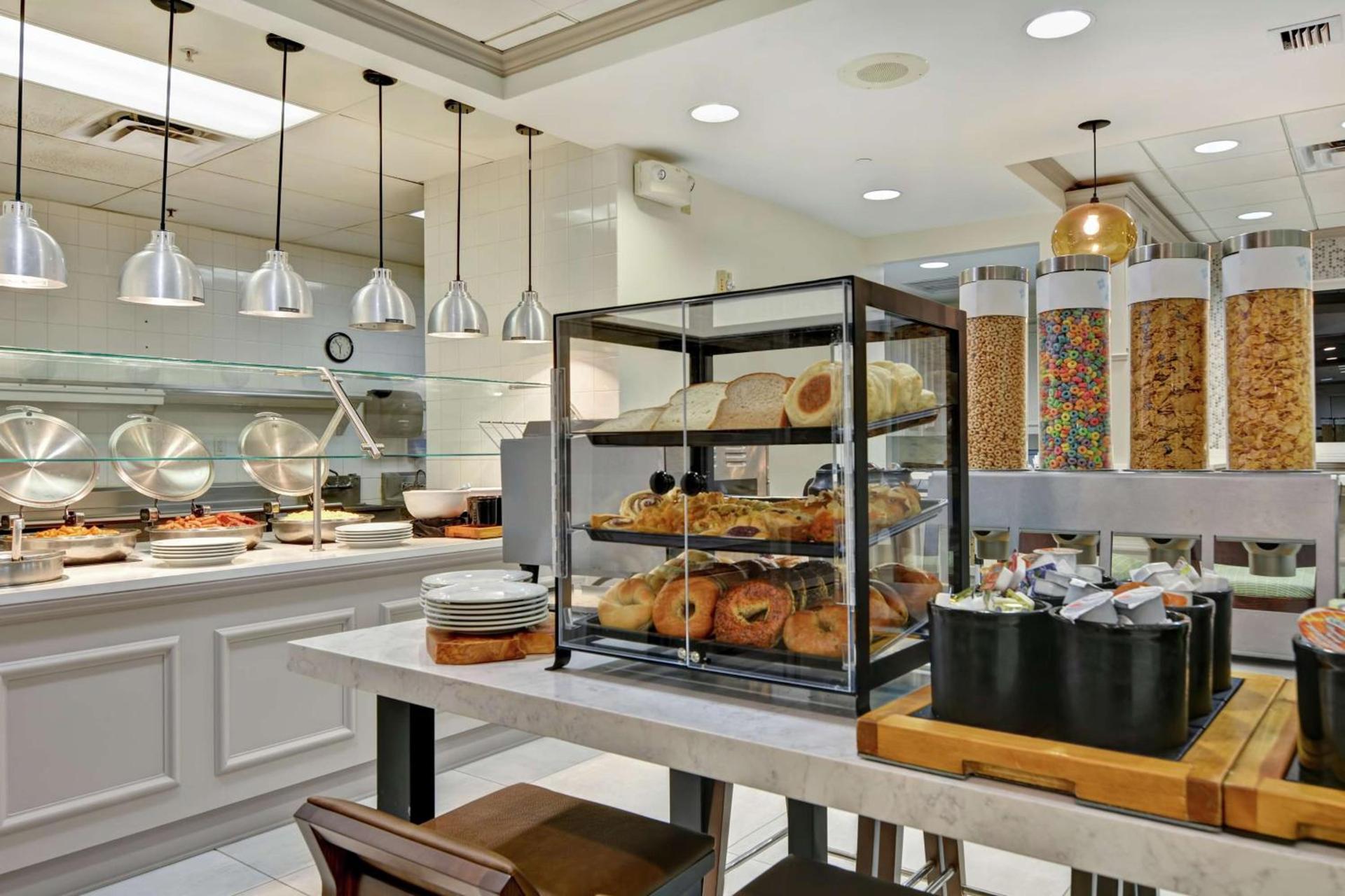 Hilton Garden Inn Orlando Lake Buena Vista photo 24