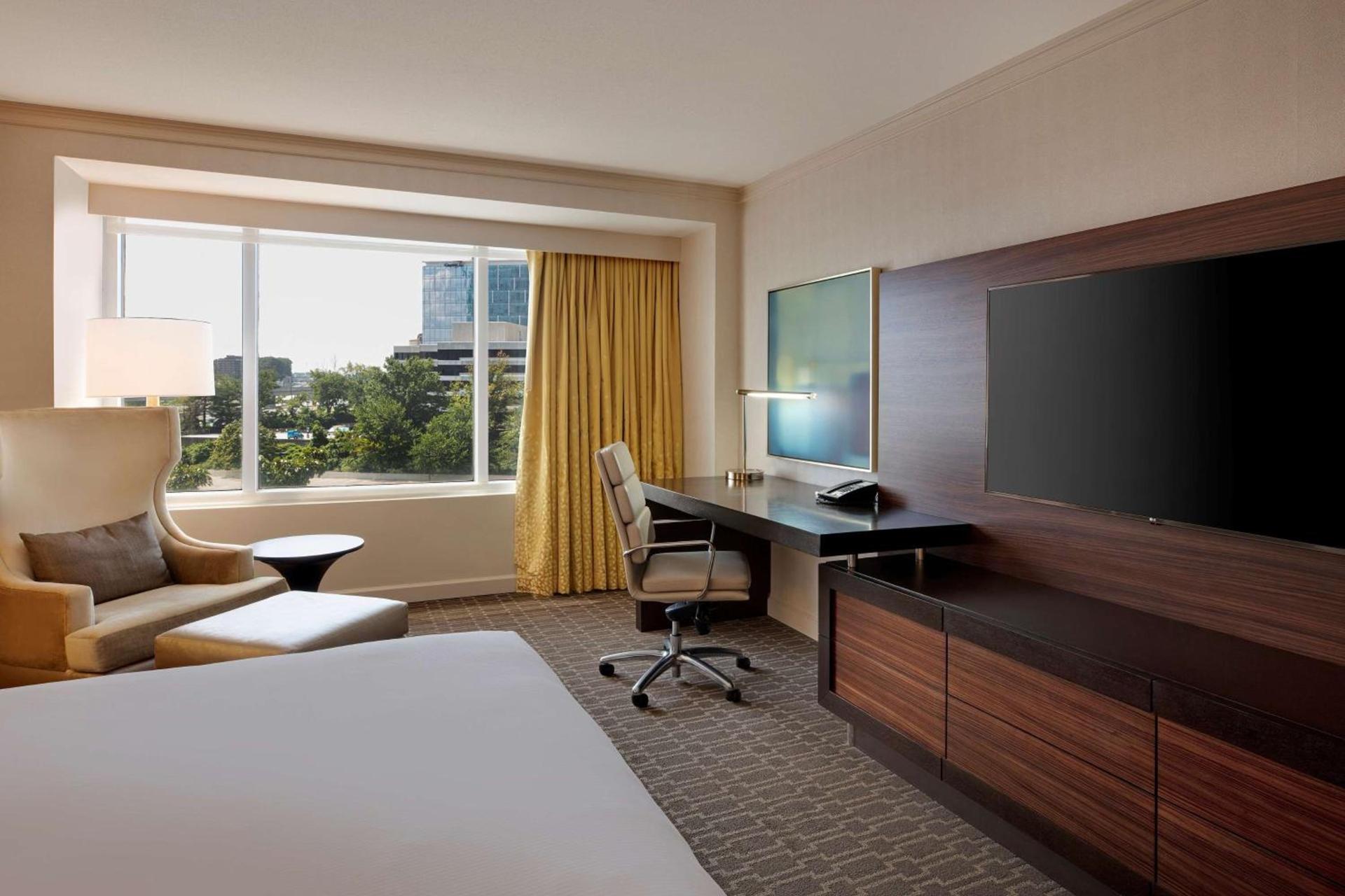 Hilton McLean Tysons Corner photo 17