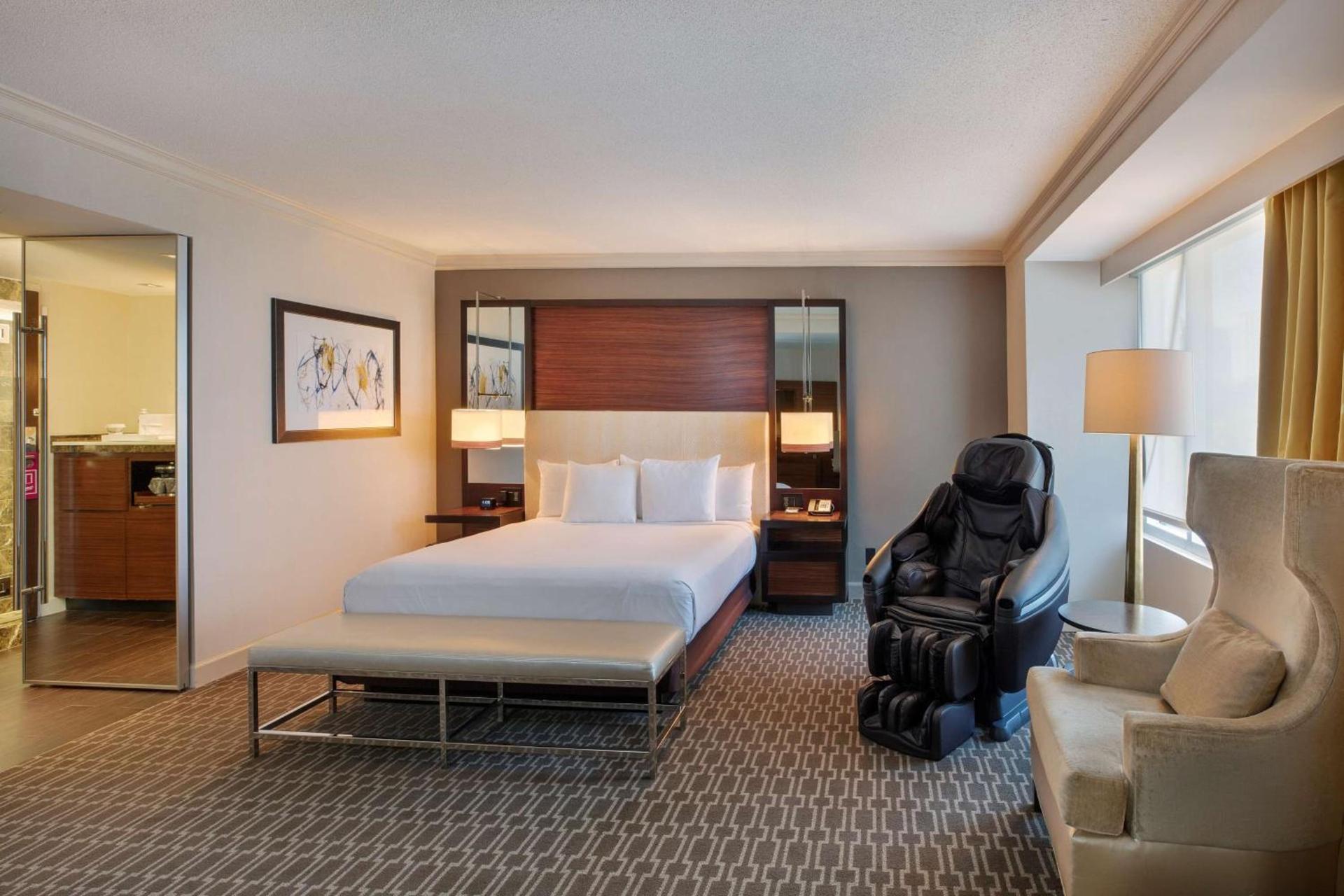 Hilton McLean Tysons Corner photo 18