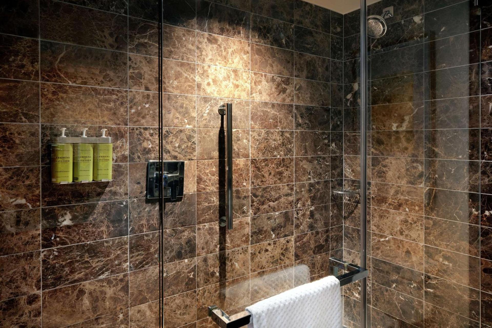 Hilton McLean Tysons Corner photo 23