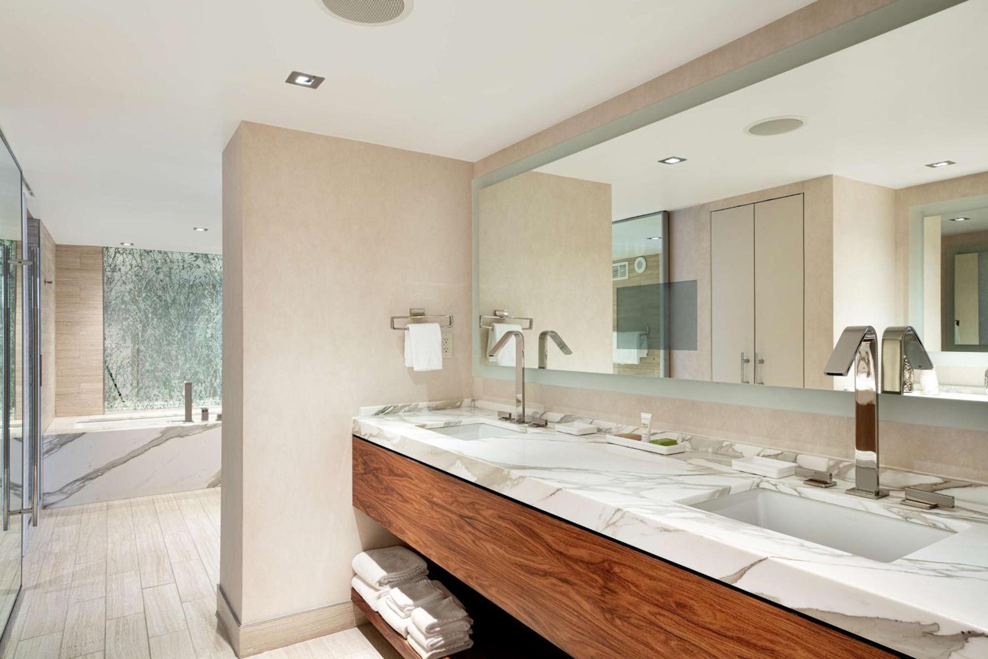 Hilton McLean Tysons Corner photo 26