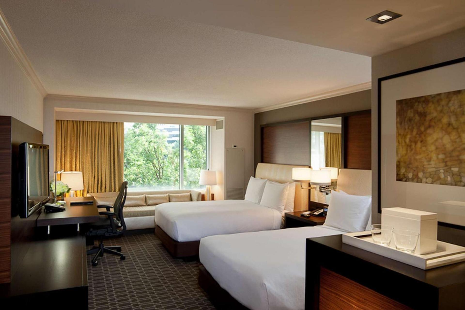 Hilton McLean Tysons Corner photo 33