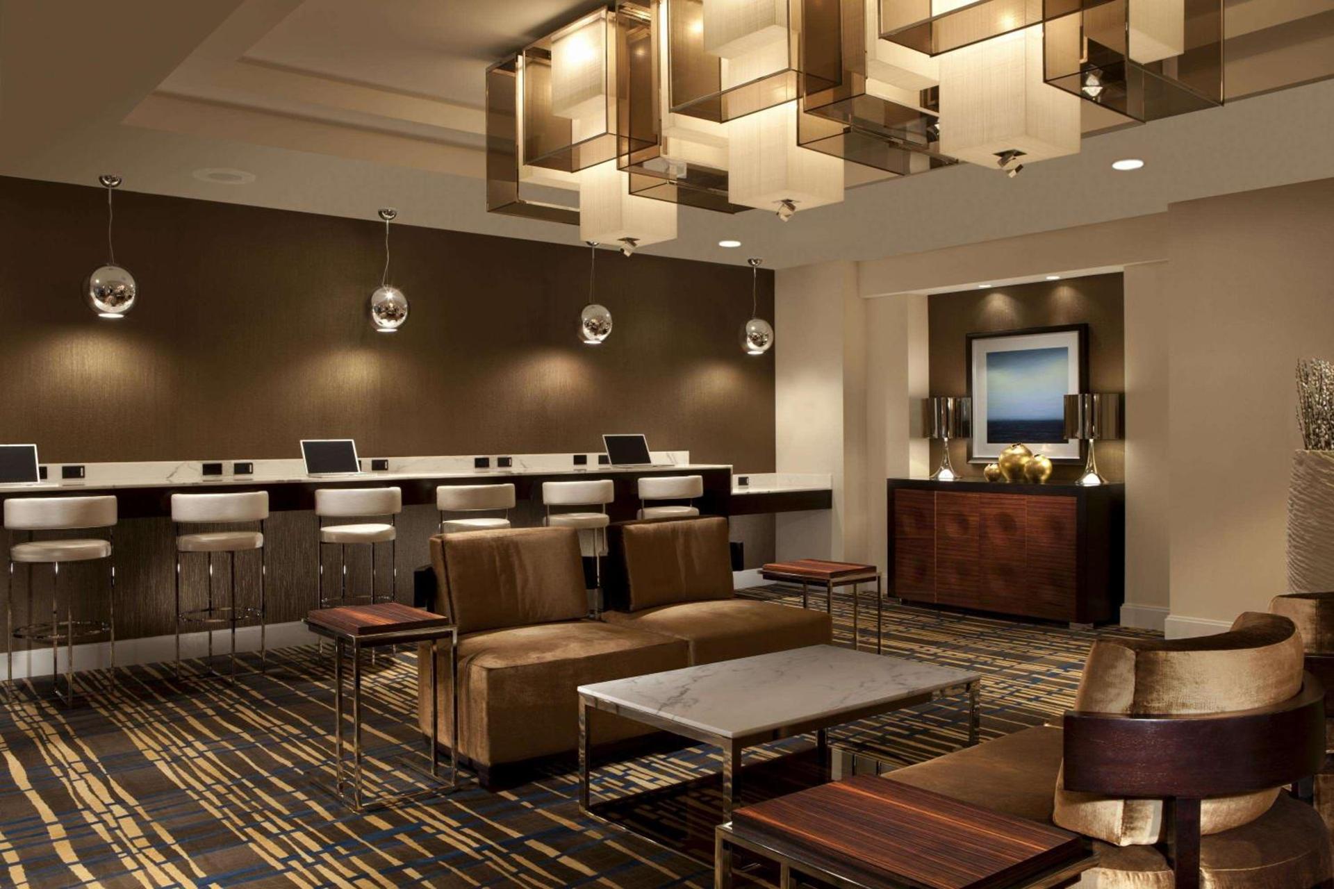 Hilton McLean Tysons Corner photo 51