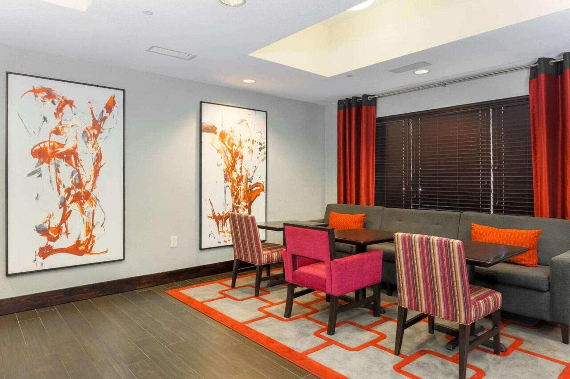 Hampton Inn Memphis-Southwind photo 5