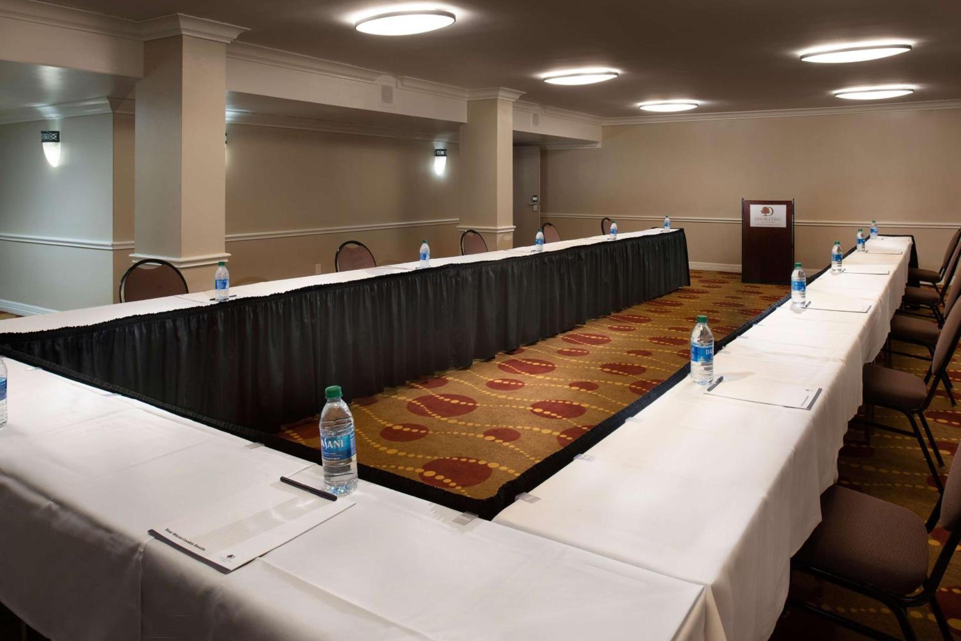 DoubleTree by Hilton Memphis Downtown photo 27