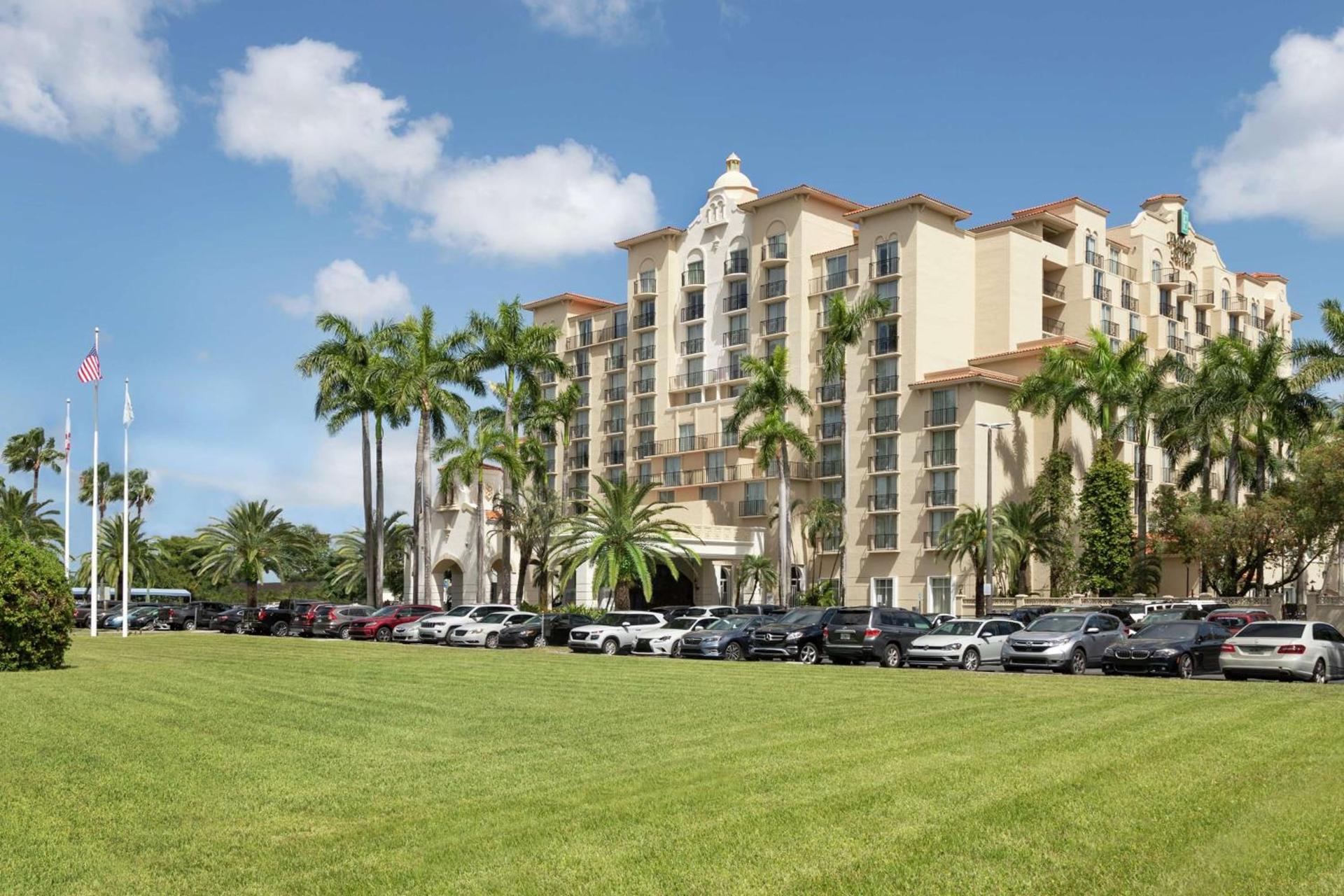 Embassy Suites by Hilton Miami International Airport photo 4