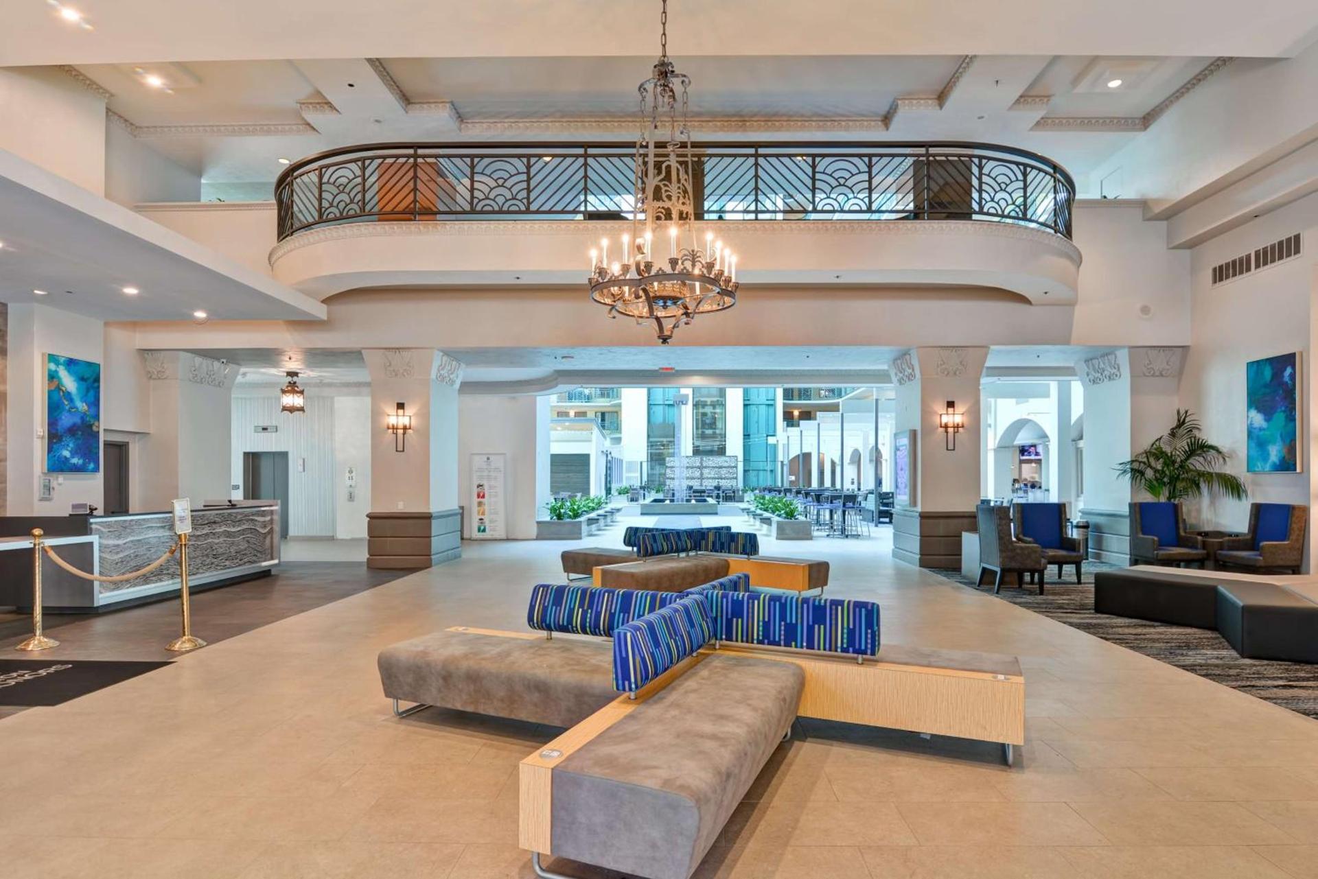 Embassy Suites by Hilton Miami International Airport photo 7