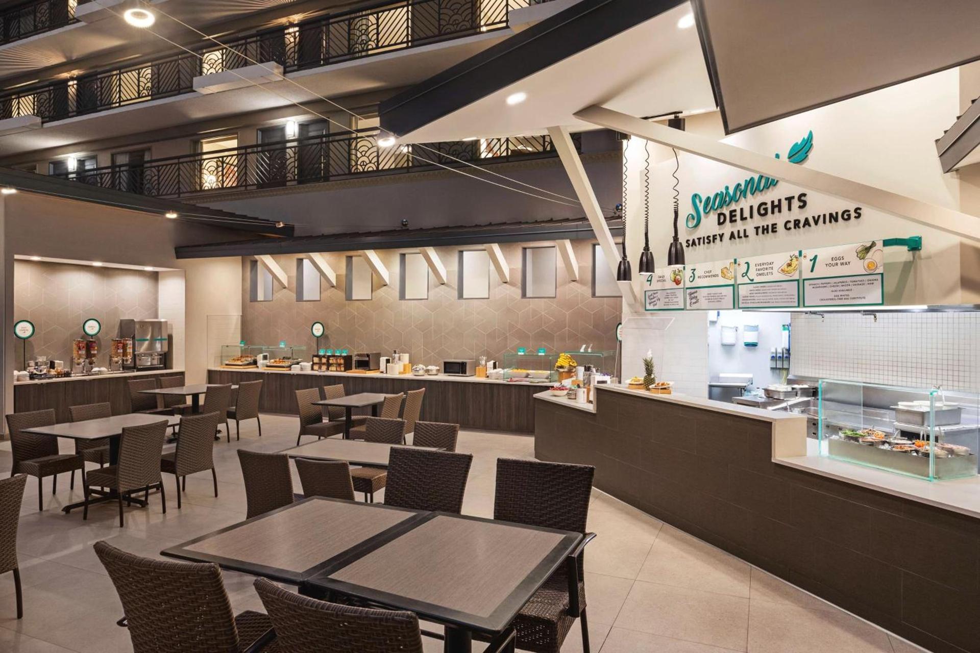 Embassy Suites by Hilton Miami International Airport photo 73