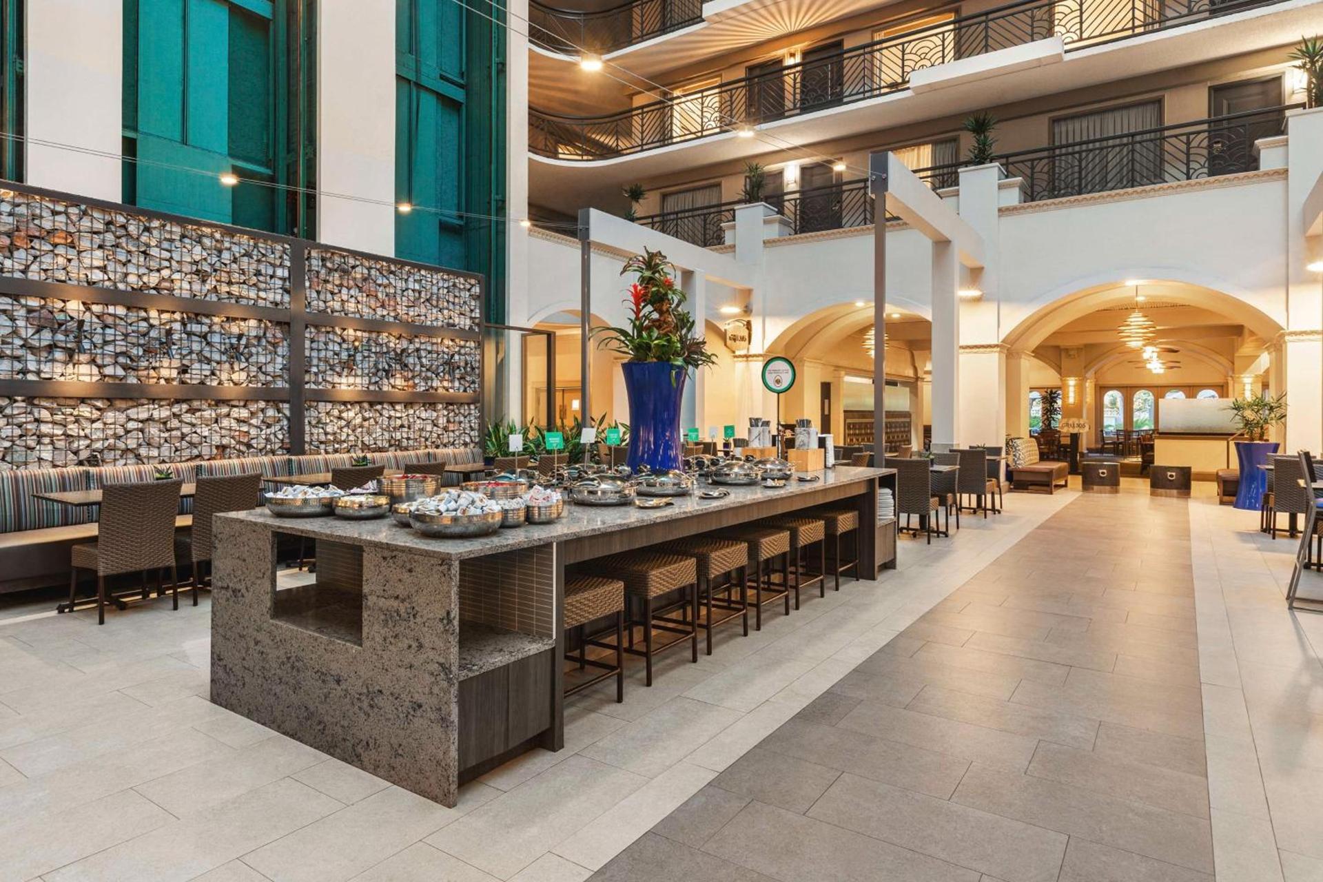 Embassy Suites by Hilton Miami International Airport photo 76
