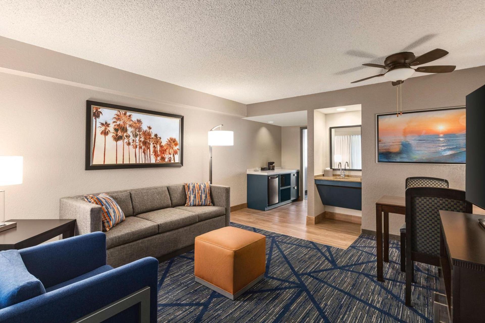 Embassy Suites by Hilton Miami International Airport photo 59