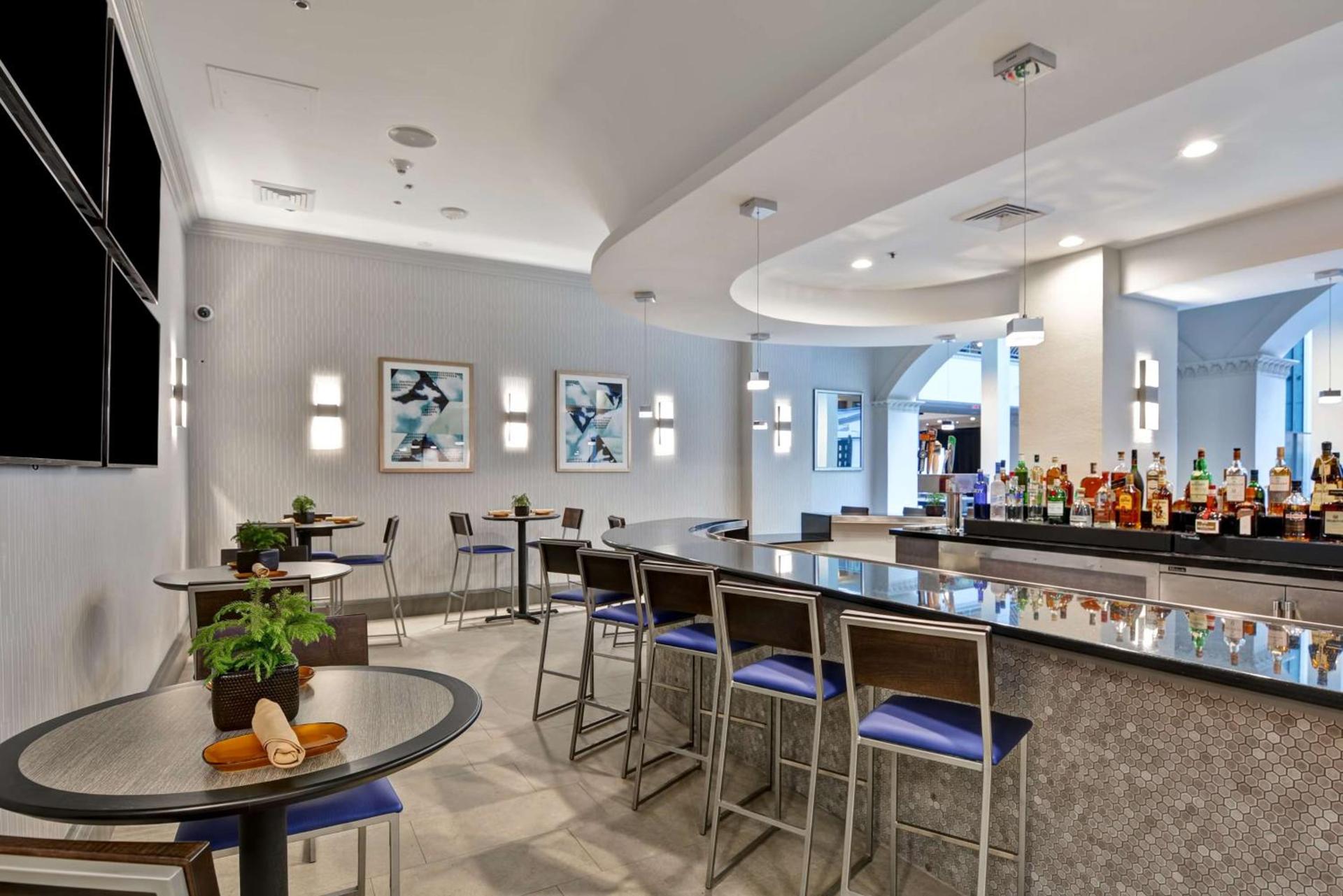 Embassy Suites by Hilton Miami International Airport photo 38