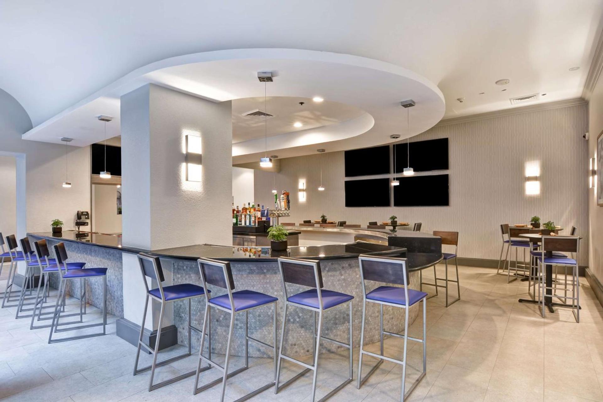 Embassy Suites by Hilton Miami International Airport photo 39