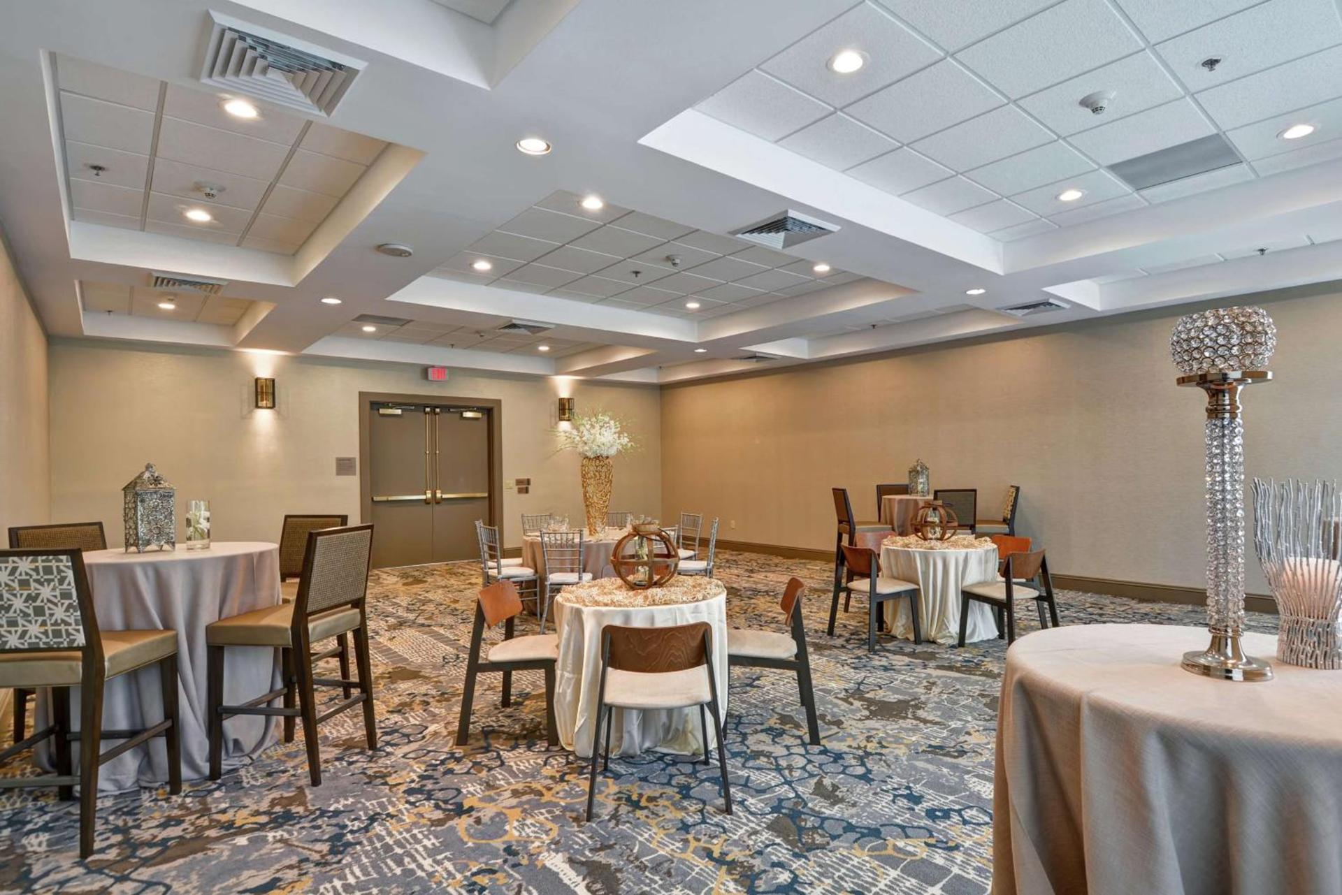Embassy Suites by Hilton Milpitas Silicon Valley photo 61