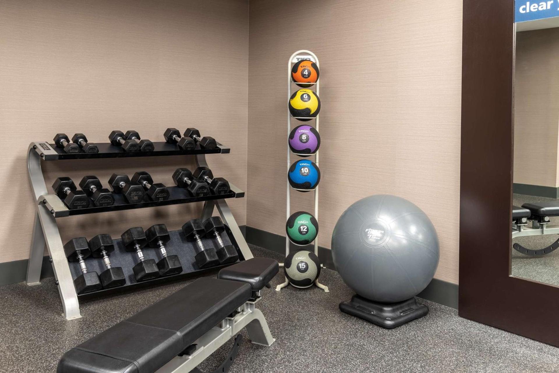 Hampton Inn Kansas City-Lee's Summit photo 13