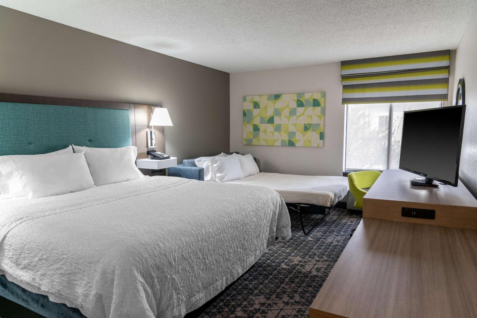 Hampton Inn Kansas City-Lee's Summit photo 17