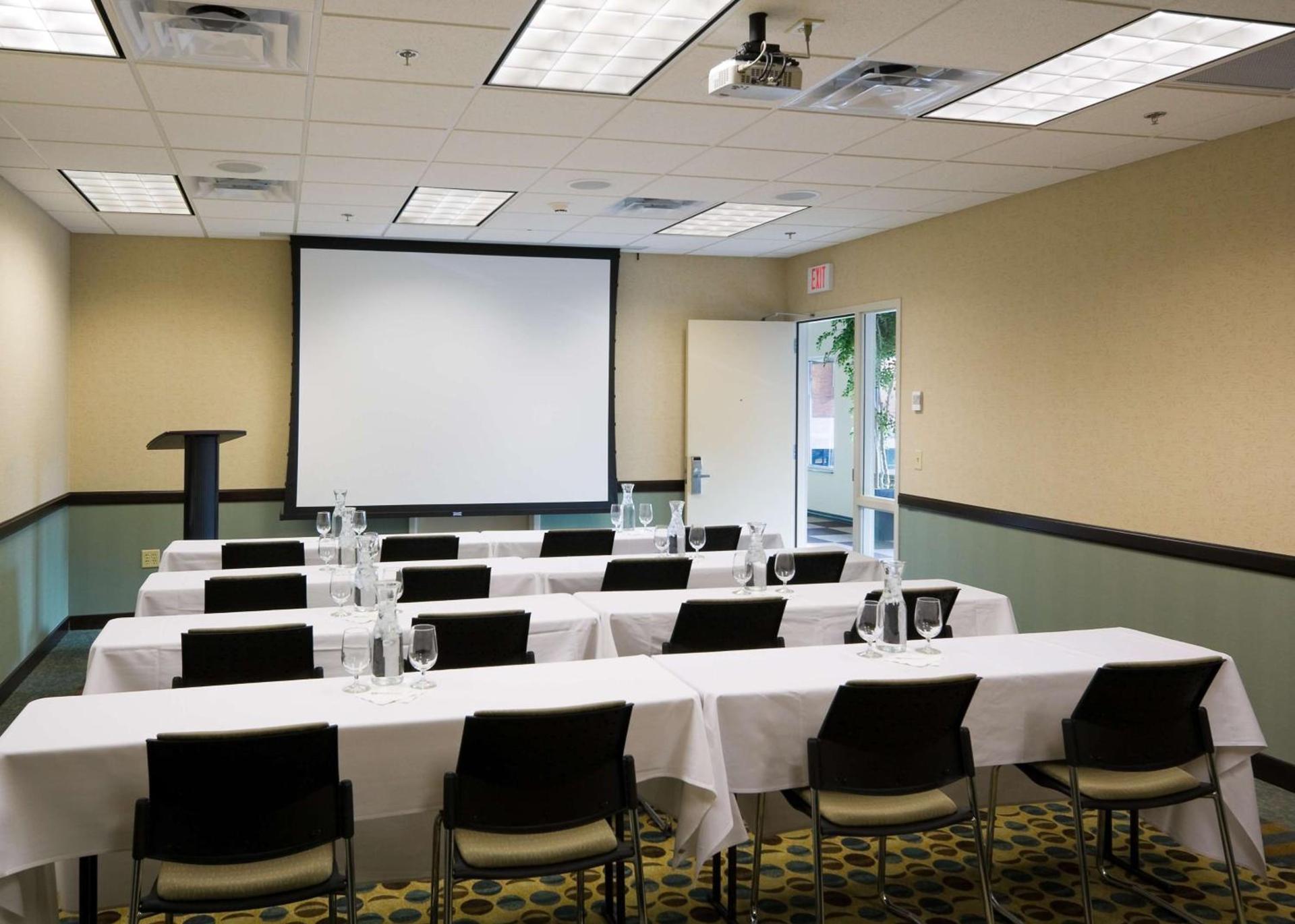 Hilton Garden Inn Mankato Downtown photo 28