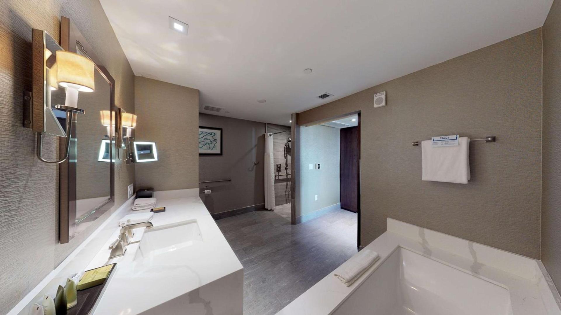 Hilton Marco Island Beach Resort and Spa photo 18