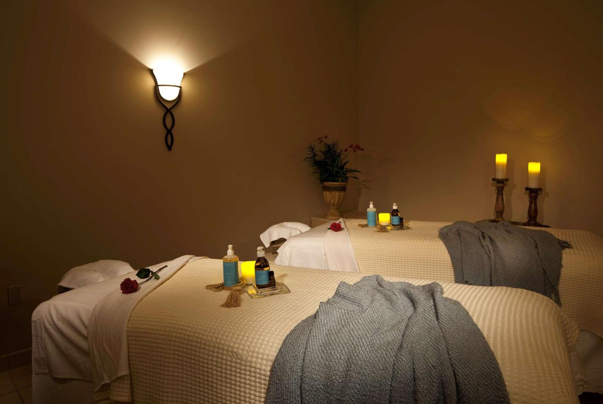 Hilton Marco Island Beach Resort and Spa photo 50