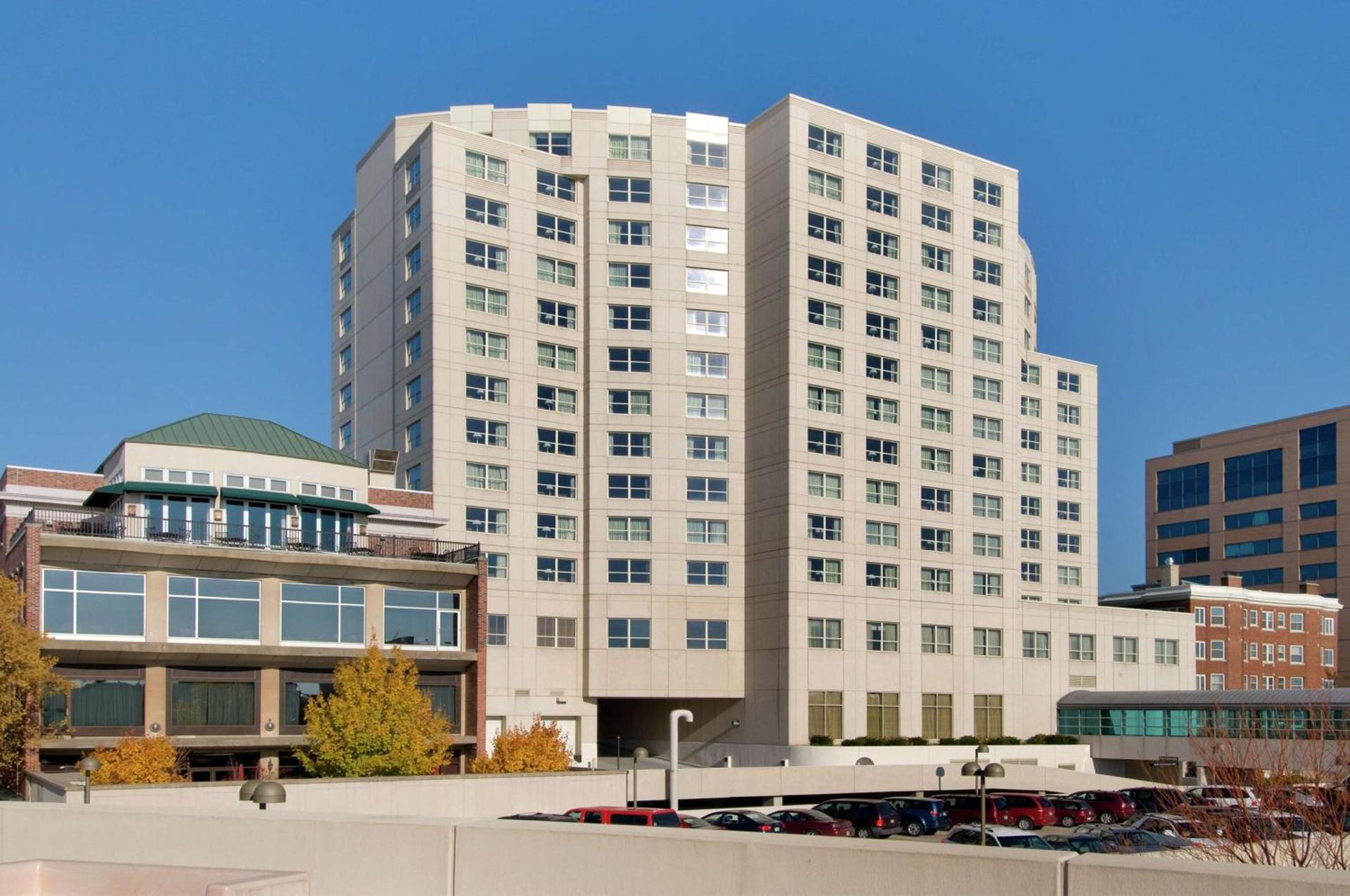 Hilton Madison Monona Terrace photo 4