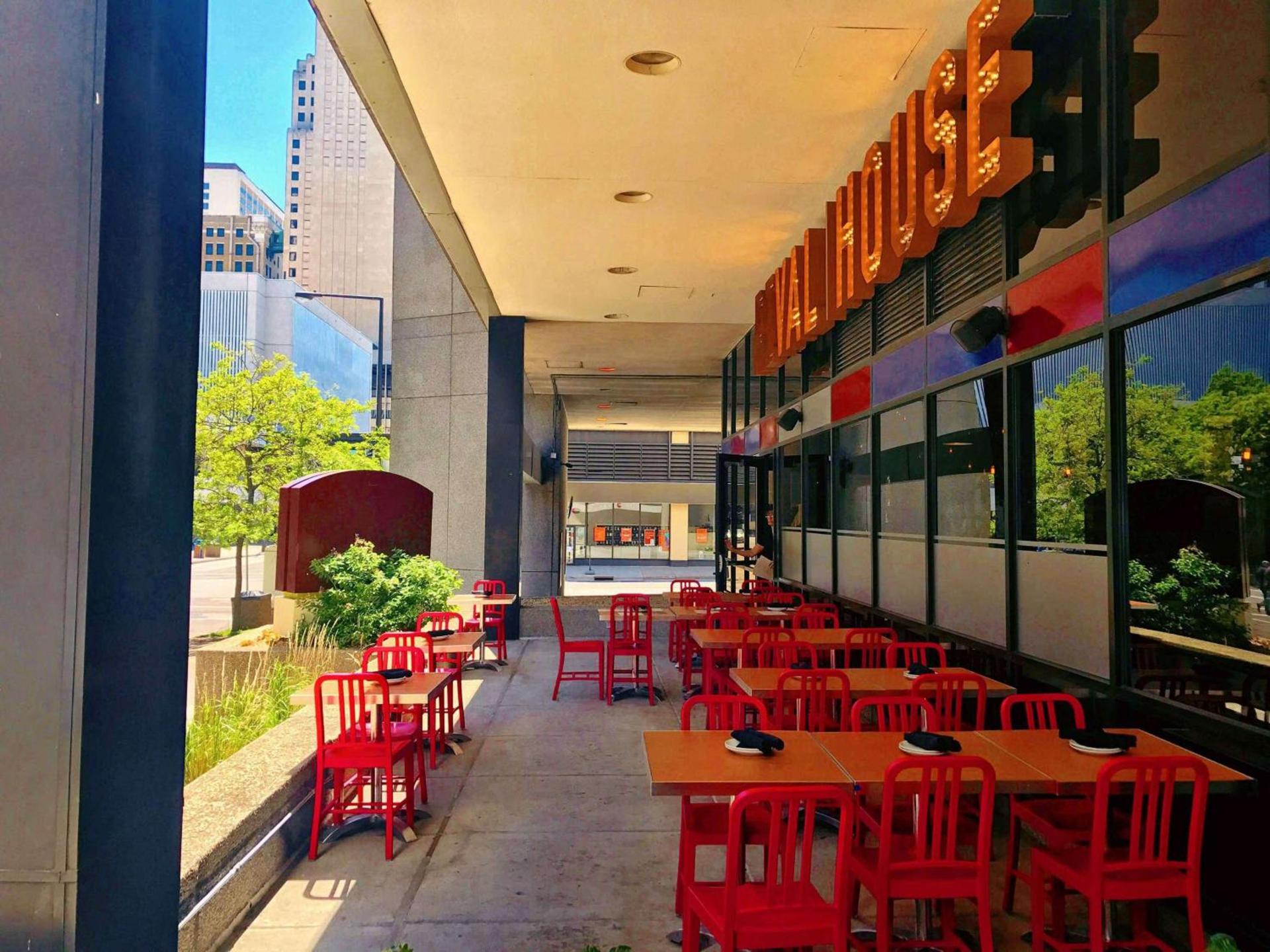 DoubleTree by Hilton St Paul Downtown photo 7