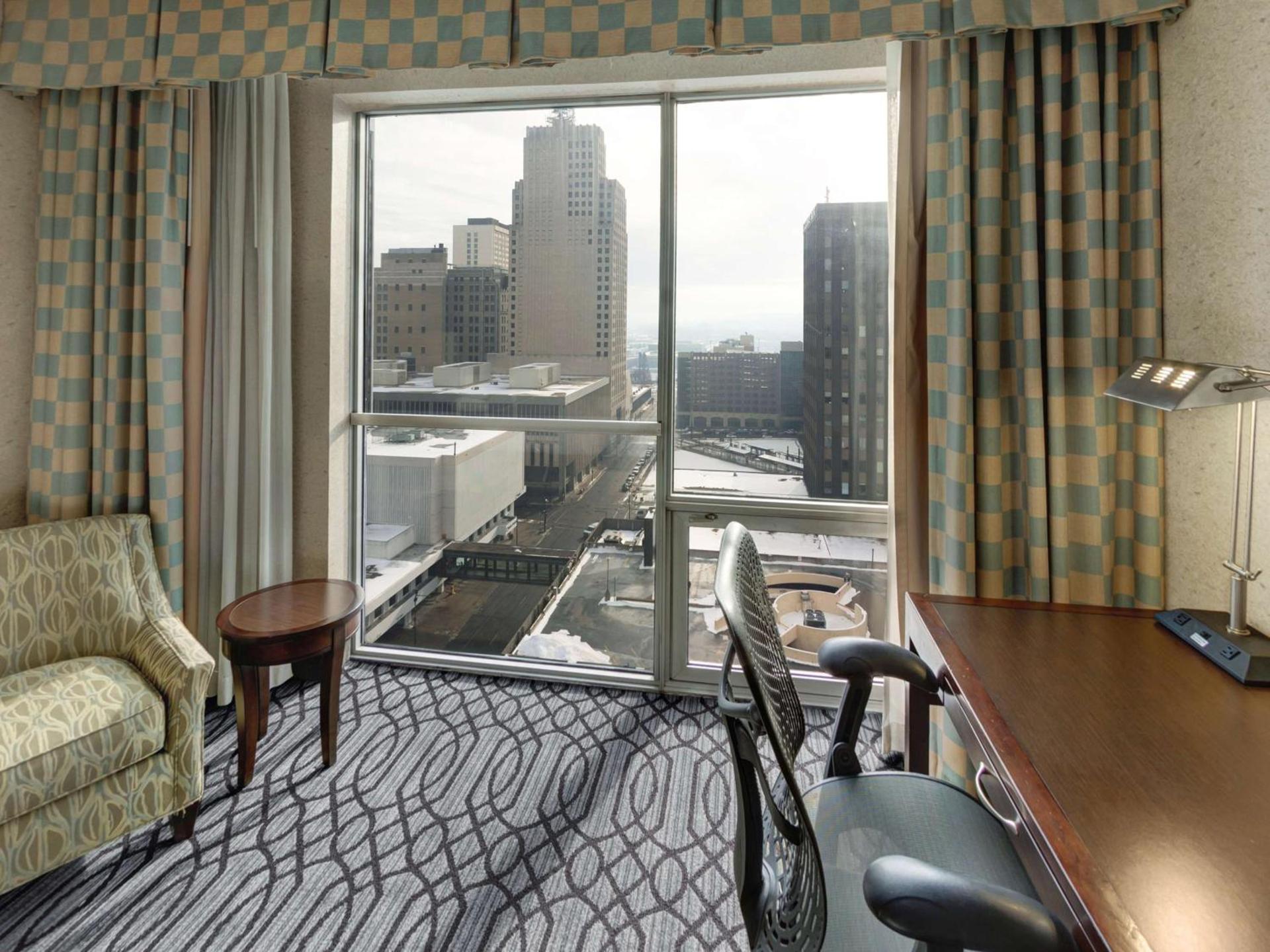 DoubleTree by Hilton St Paul Downtown photo 32