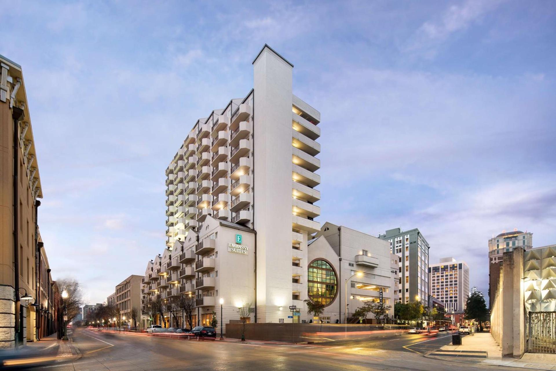 Embassy Suites by Hilton New Orleans Convention Center photo 1