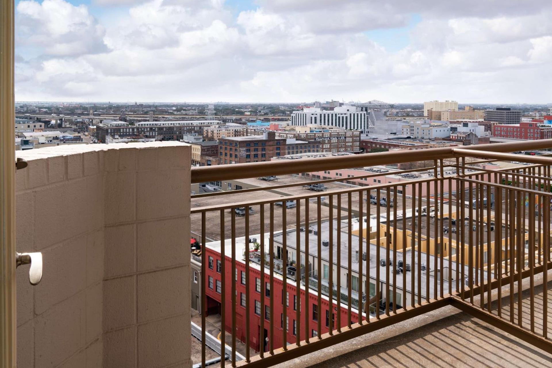 Embassy Suites by Hilton New Orleans Convention Center photo 33