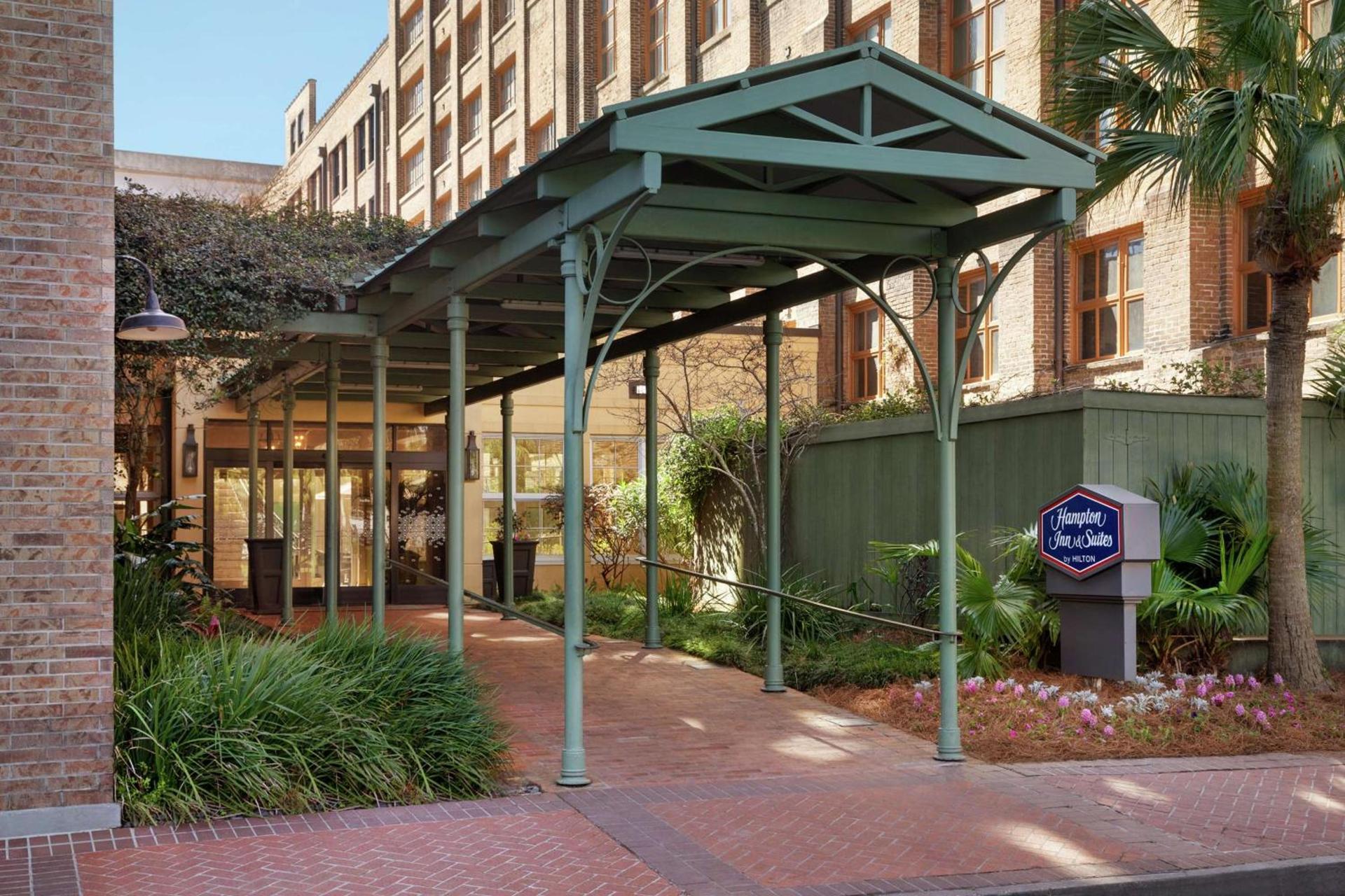 Hampton Inn and Suites New Orleans Convention Center photo 3