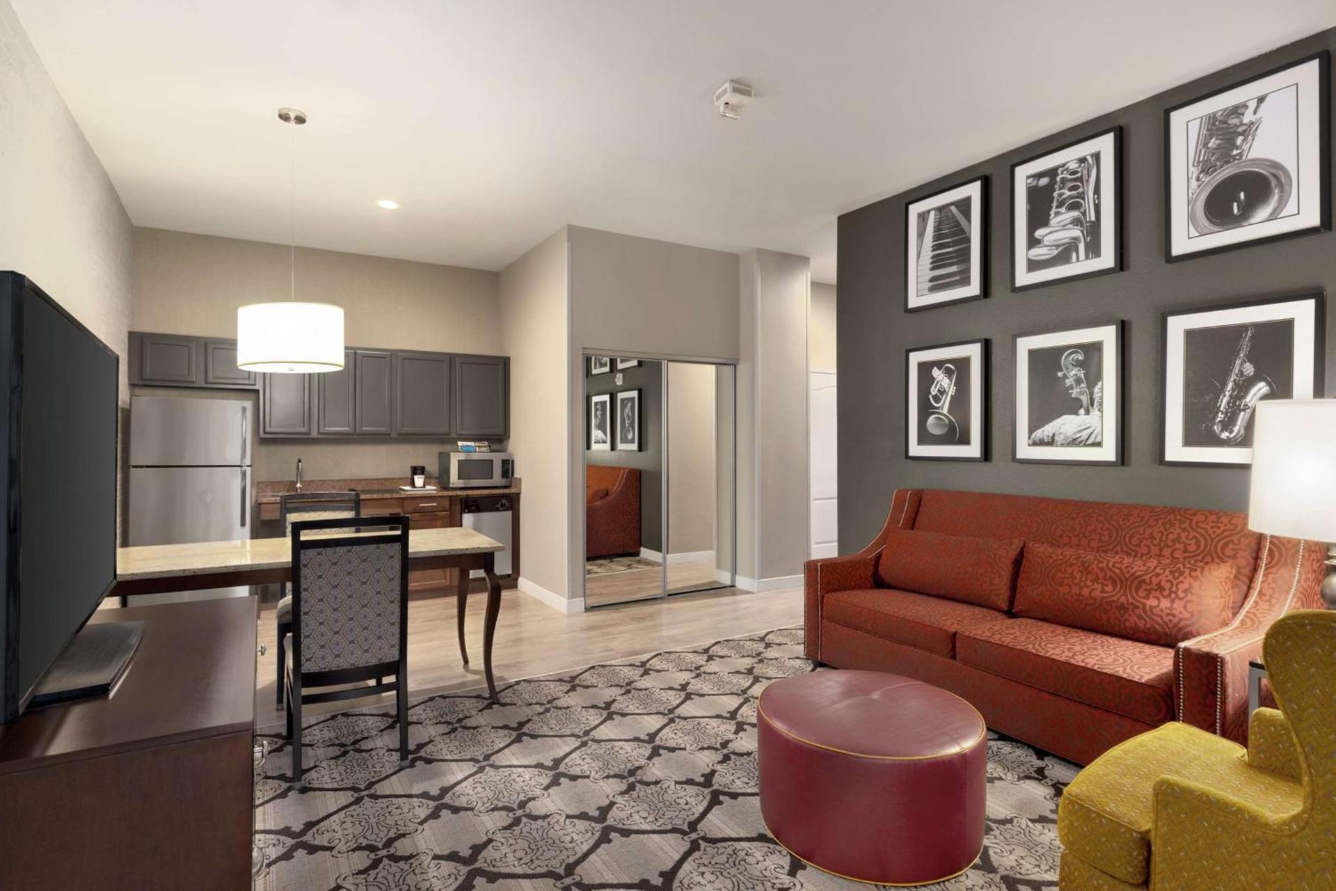 Hampton Inn and Suites New Orleans Convention Center photo 14