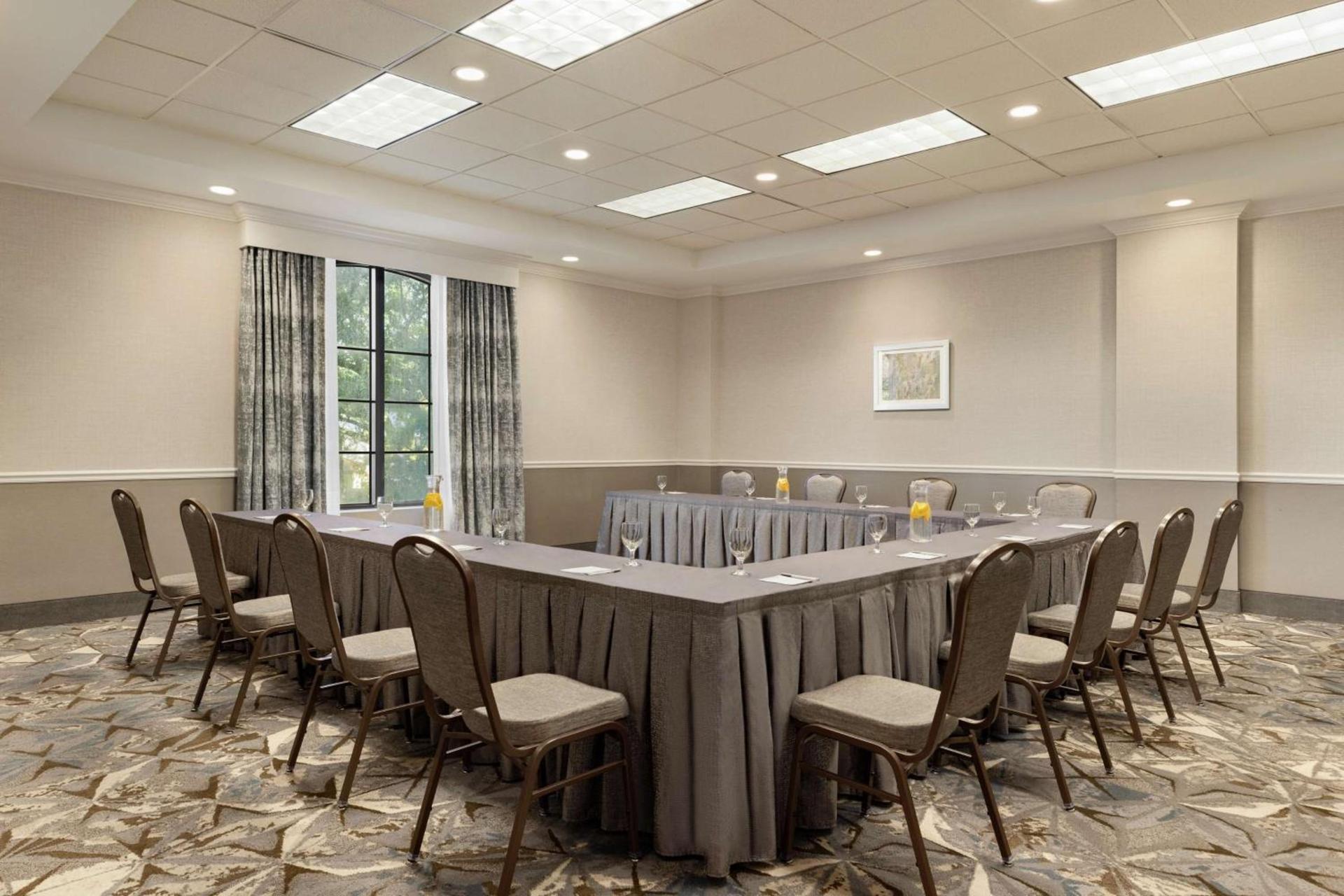 Hampton Inn and Suites New Orleans Convention Center photo 49