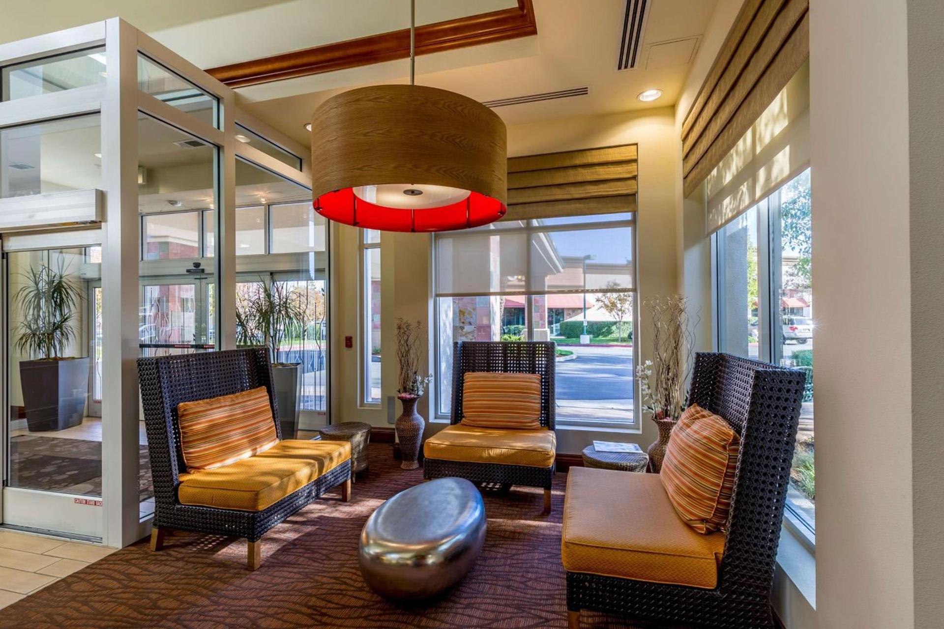 Hilton Garden Inn Fairfield photo 6