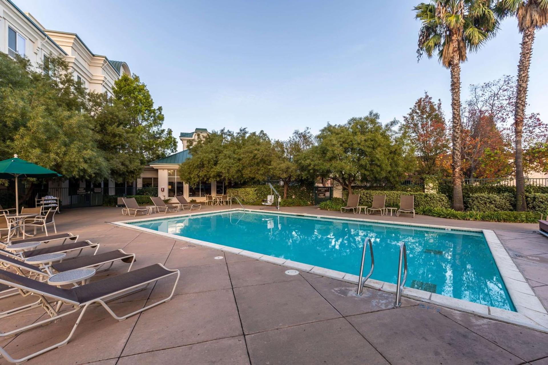 Hilton Garden Inn Fairfield photo 14