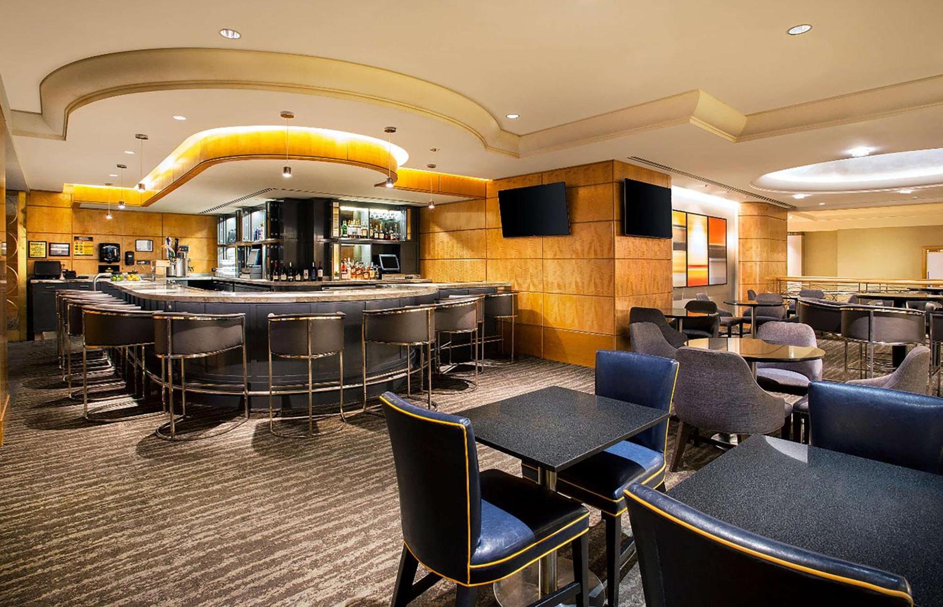 Hilton Club New York photo 2