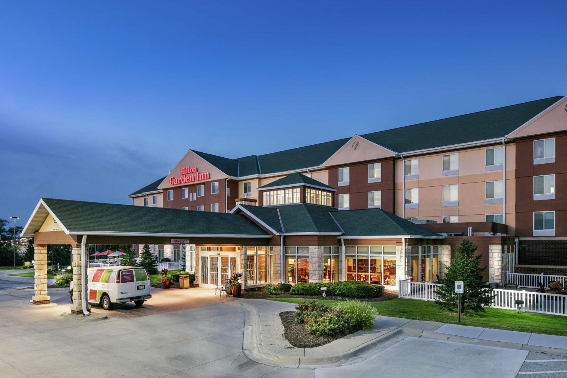 Hilton Garden Inn Omaha West photo 1