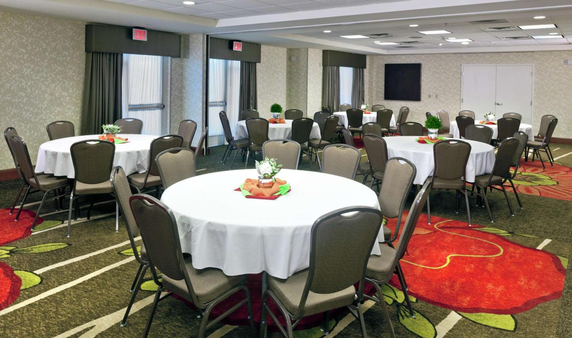 Hilton Garden Inn Ontario Rancho Cucamonga photo 42