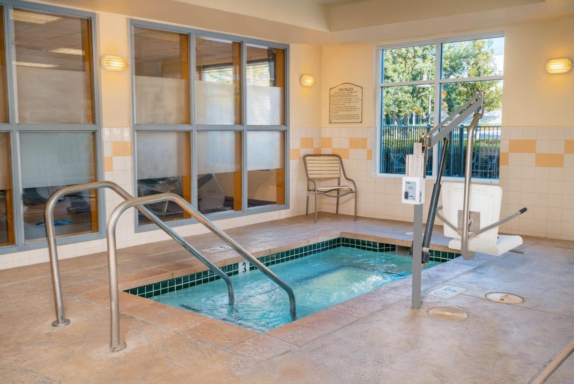 Hilton Garden Inn Ontario Rancho Cucamonga photo 46