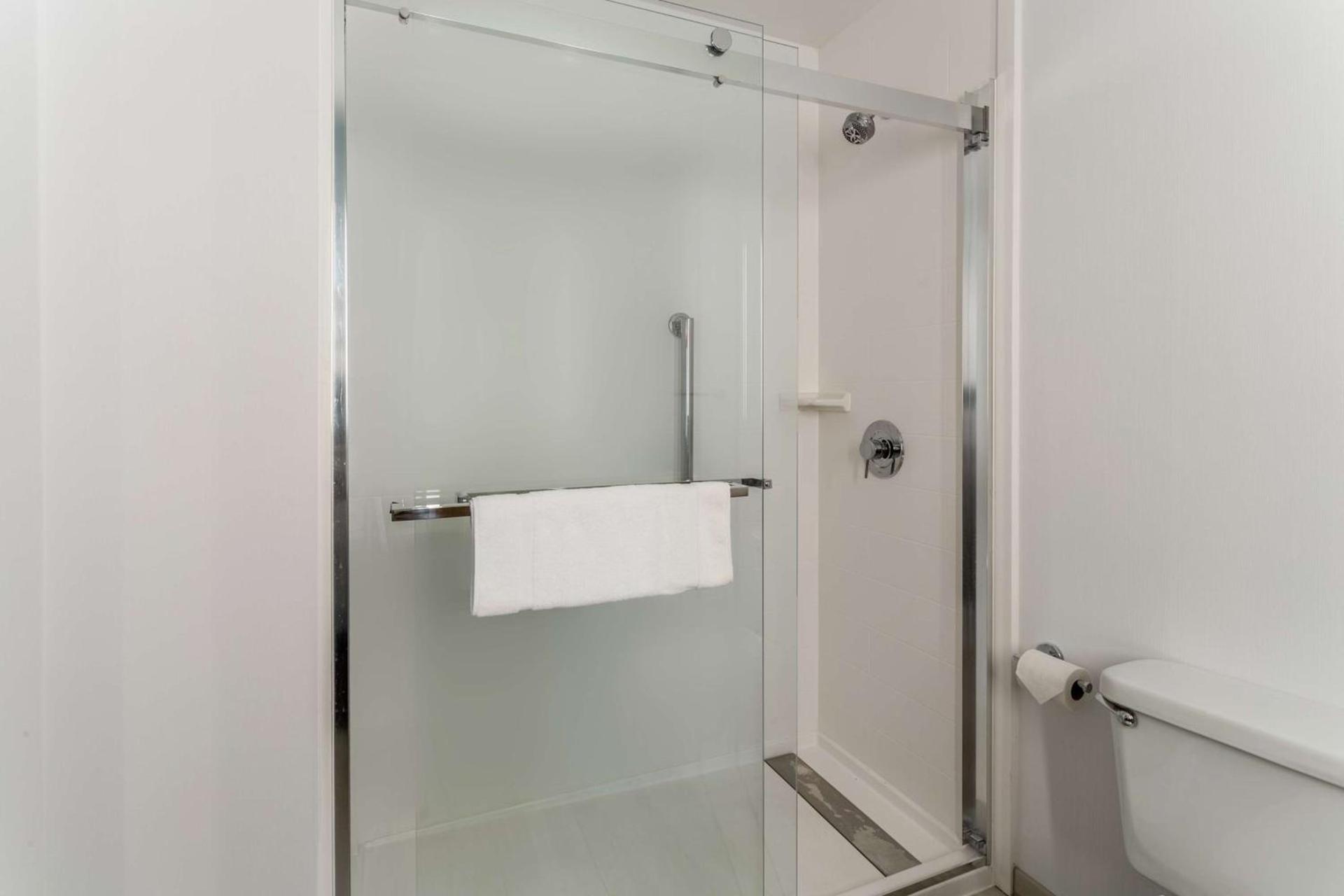 Hilton Garden Inn Evanston photo 23