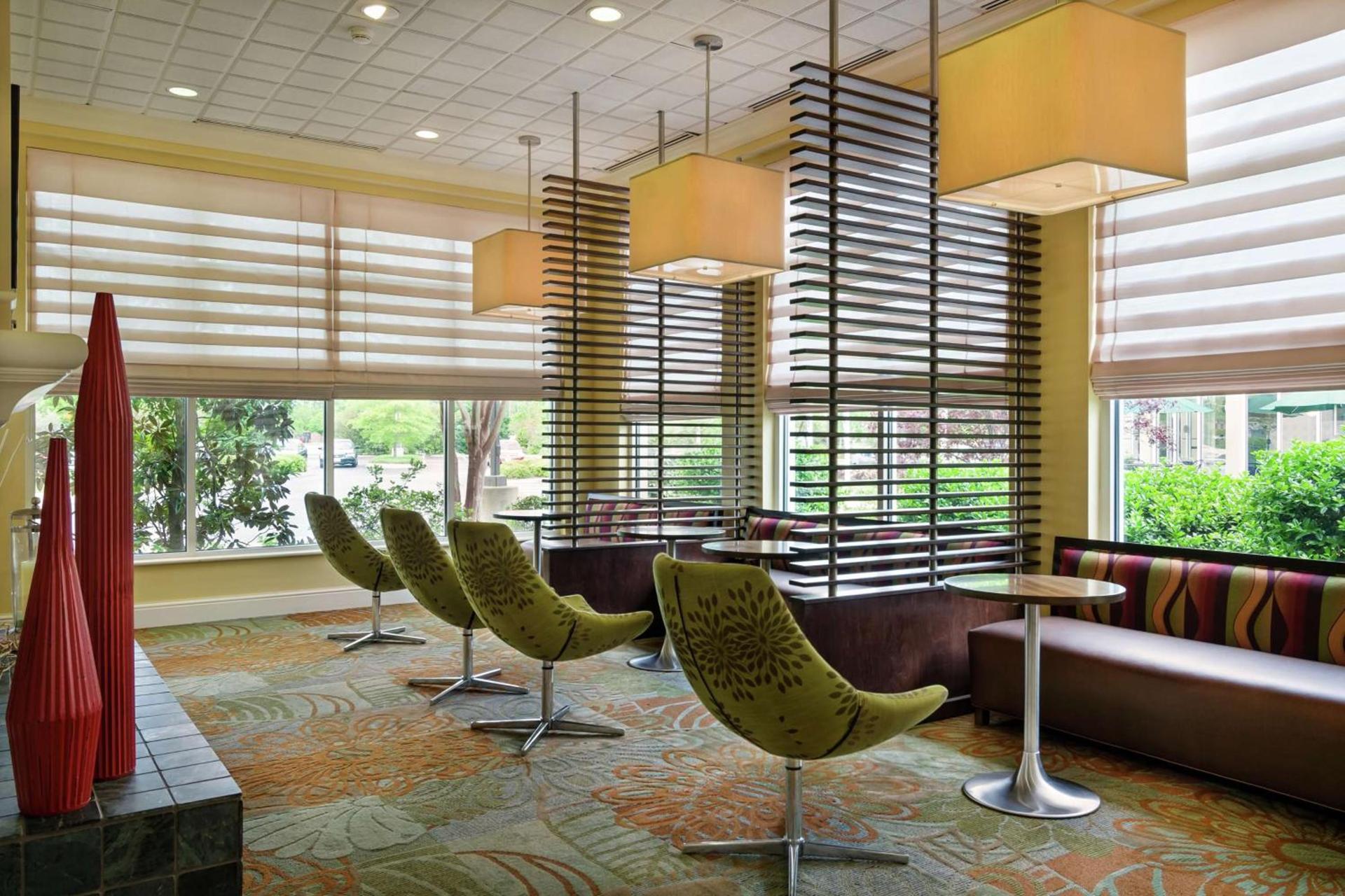 Hilton Garden Inn Newport News photo 6