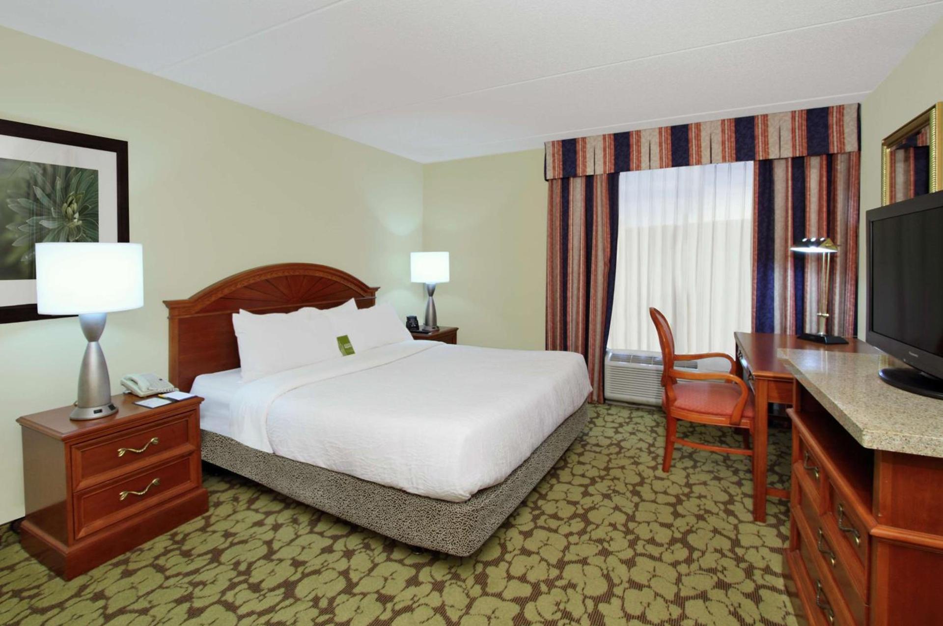 Hilton Garden Inn Chesapeake Greenbrier photo 16