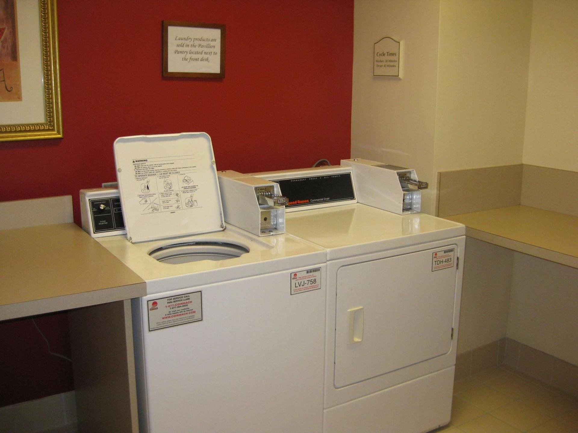 Hilton Garden Inn Chesapeake Greenbrier photo 22