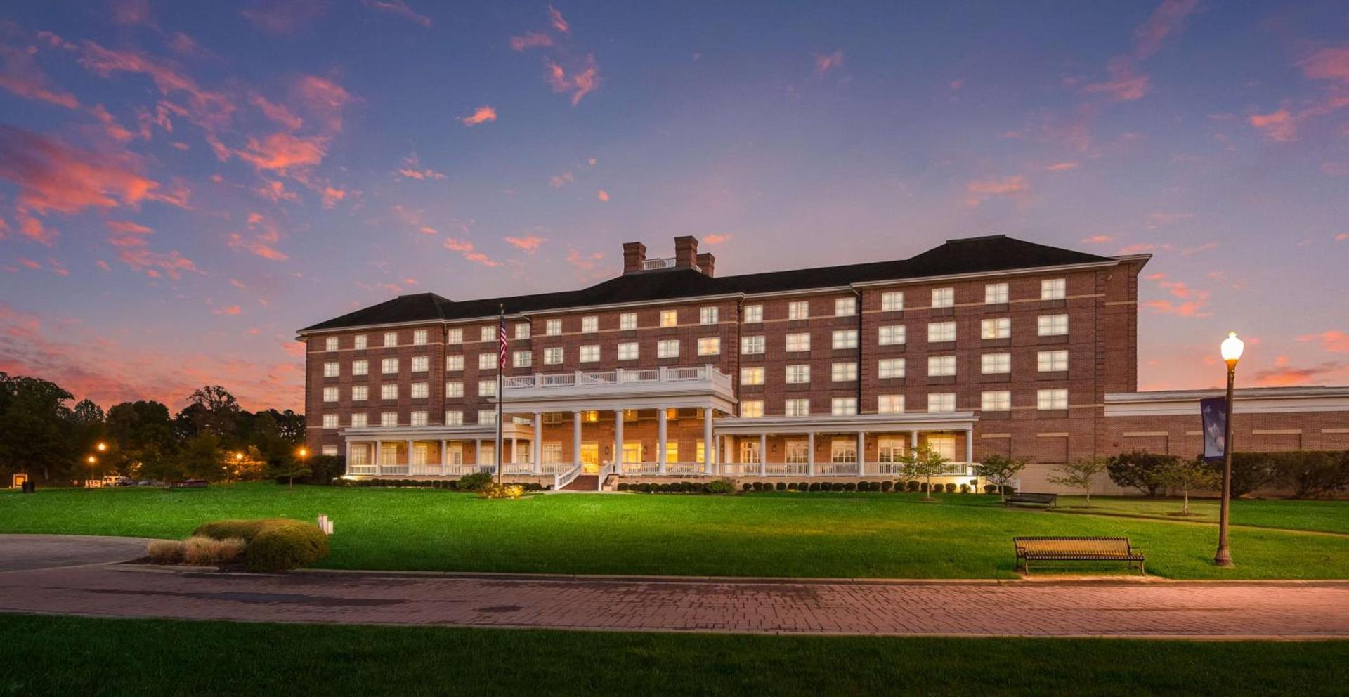 Hilton Garden Inn Suffolk Riverfront photo 6