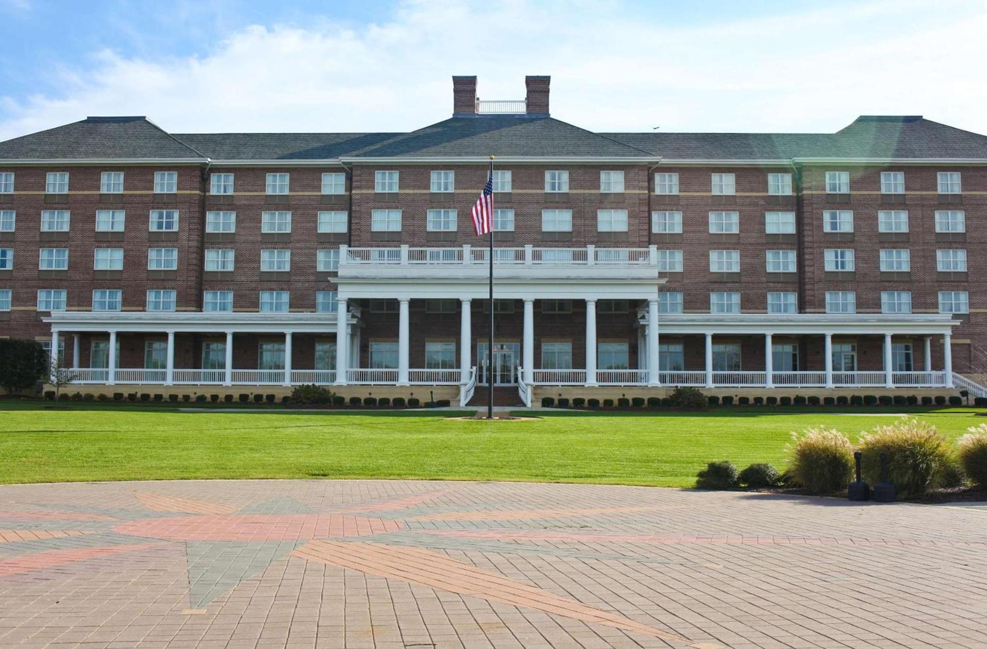 Hilton Garden Inn Suffolk Riverfront photo 11