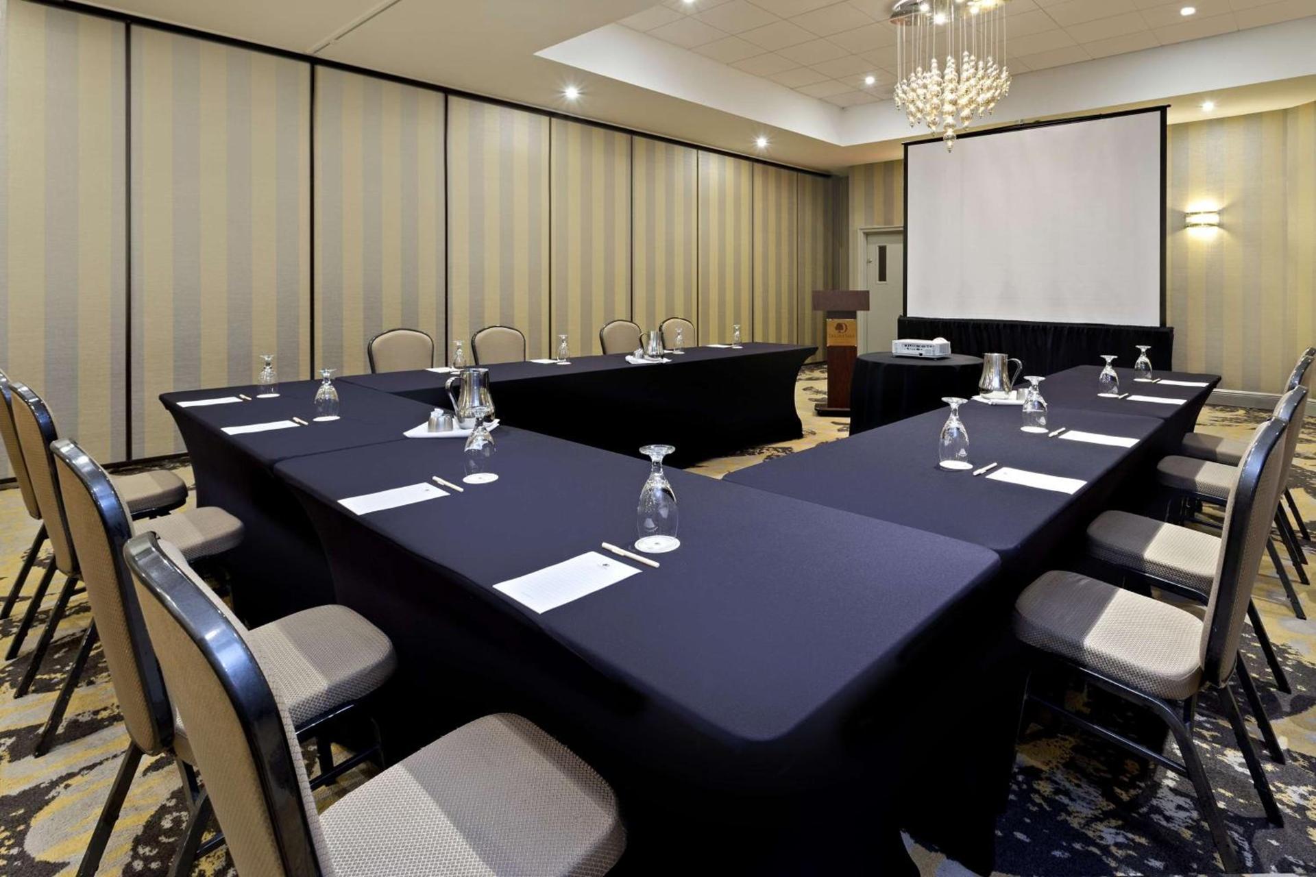 DoubleTree by Hilton Orlando East - UCF Area photo 26