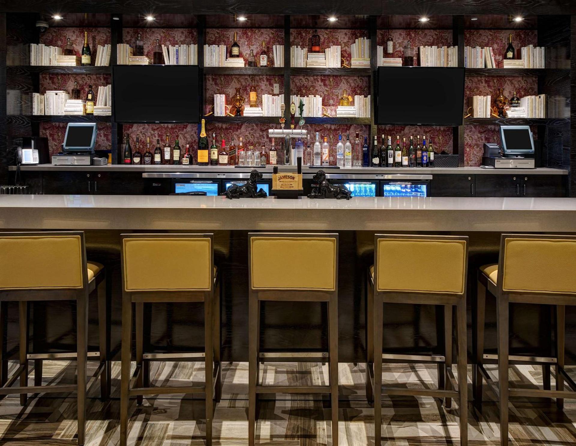 DoubleTree by Hilton Orlando East - UCF Area photo 30