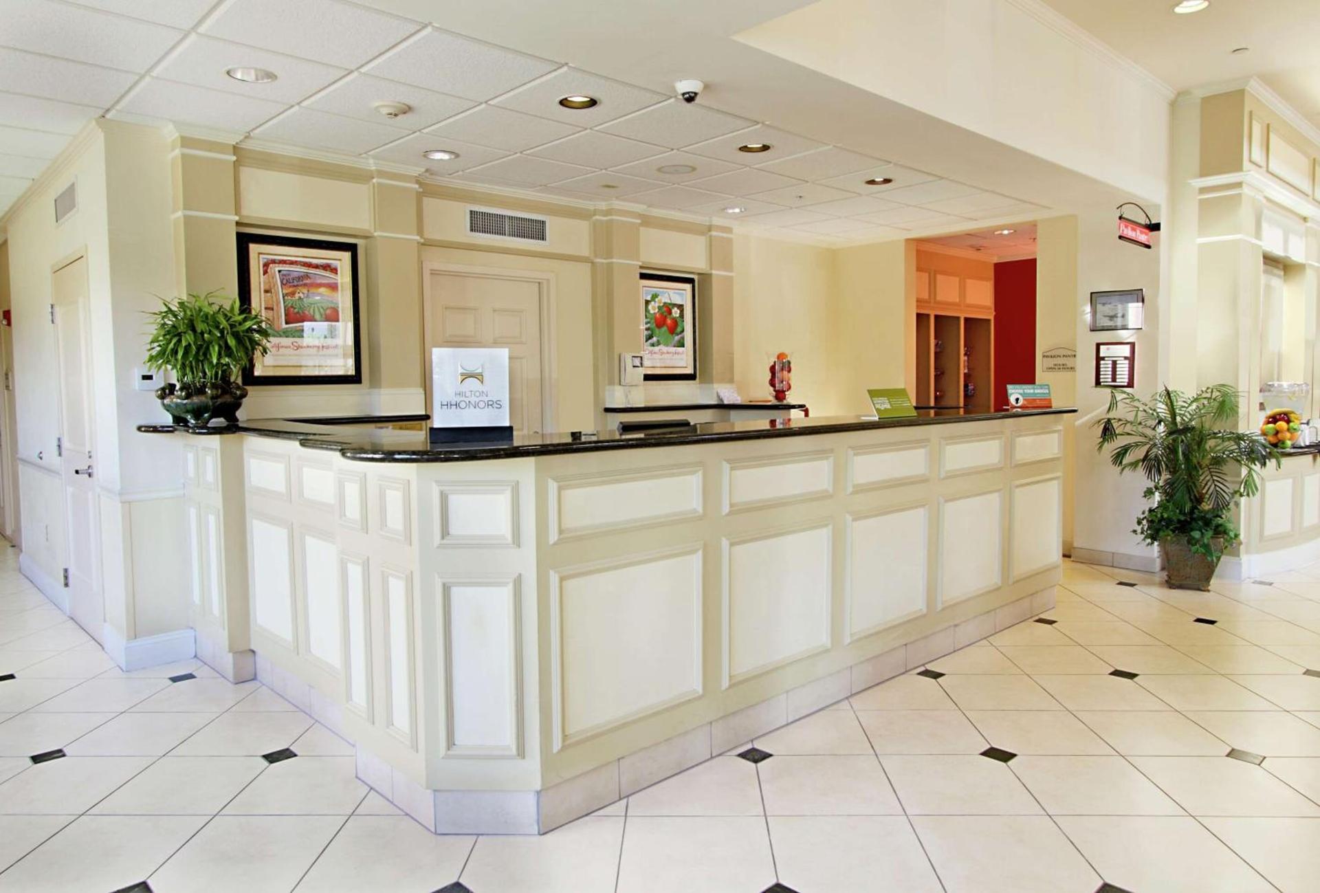 Hilton Garden Inn Oxnard/Camarillo photo 7