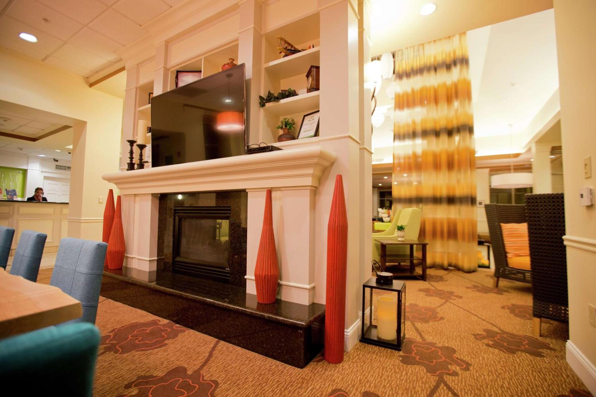 Hilton Garden Inn Oxnard/Camarillo photo 8